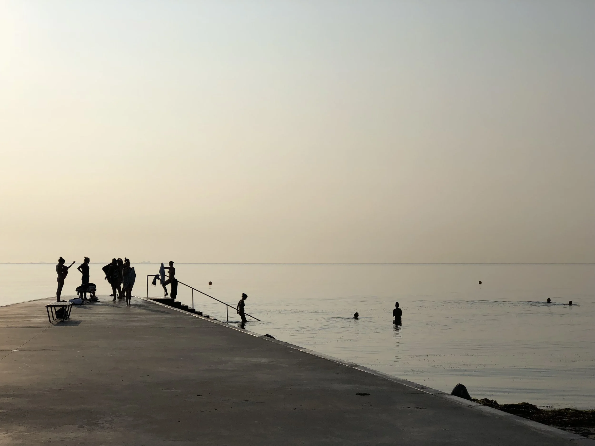 Temple Sea Bath_badebro_3.jpg