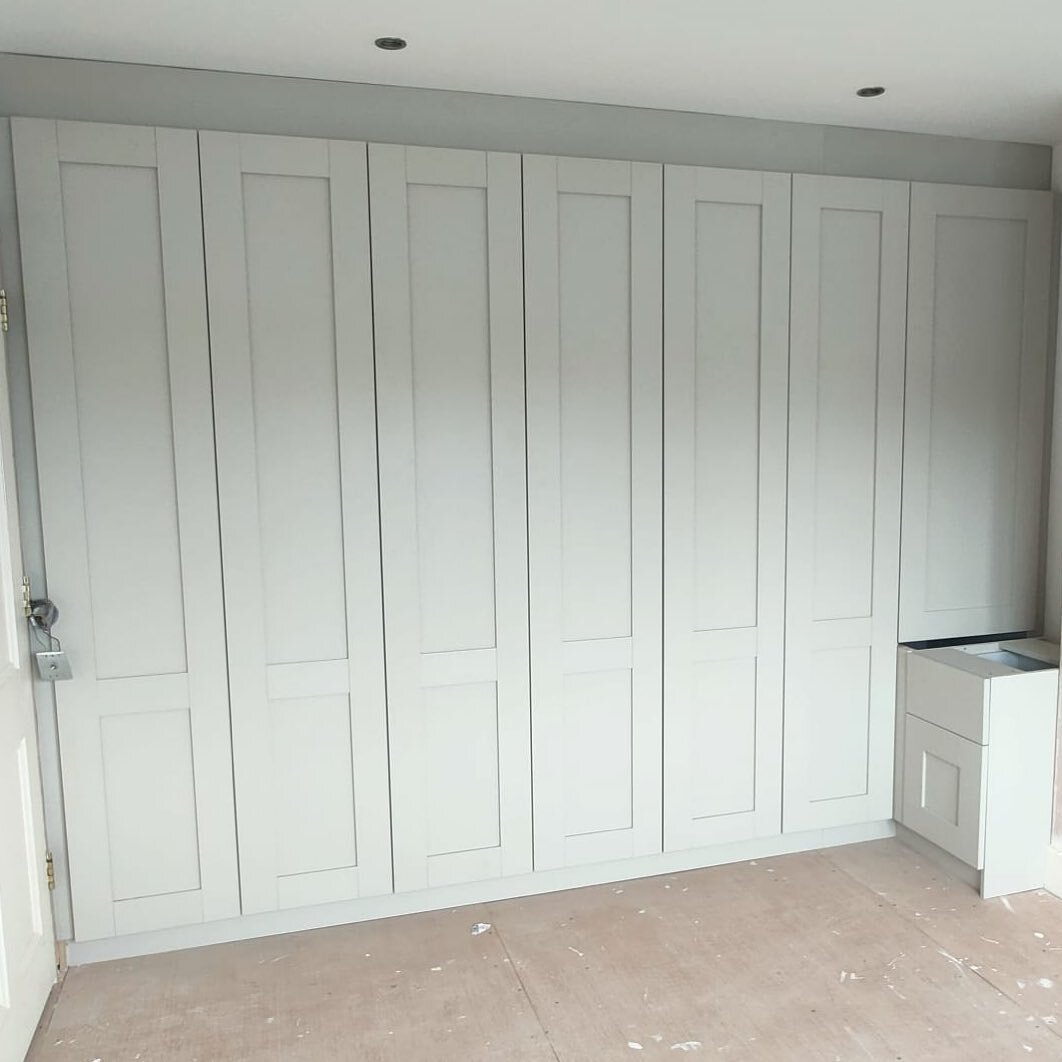 Pretty shaker wardrobes in progress, so much storage! #bedroomstyling #bedroomstorage #wardrobes #shakerwardrobes #tksdesigns