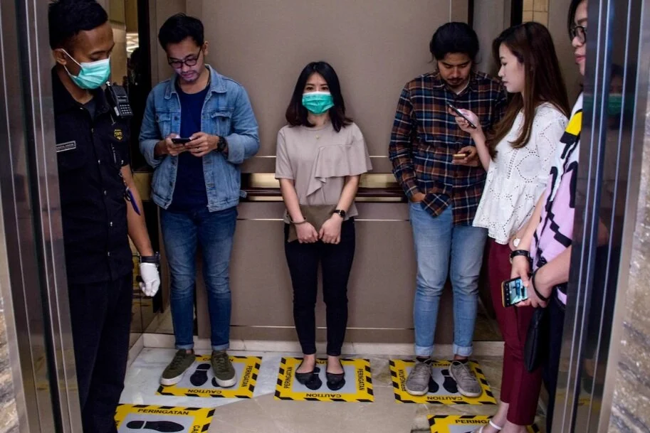 Salesforce develops online tools to let office workers book lift space and lunch breaks