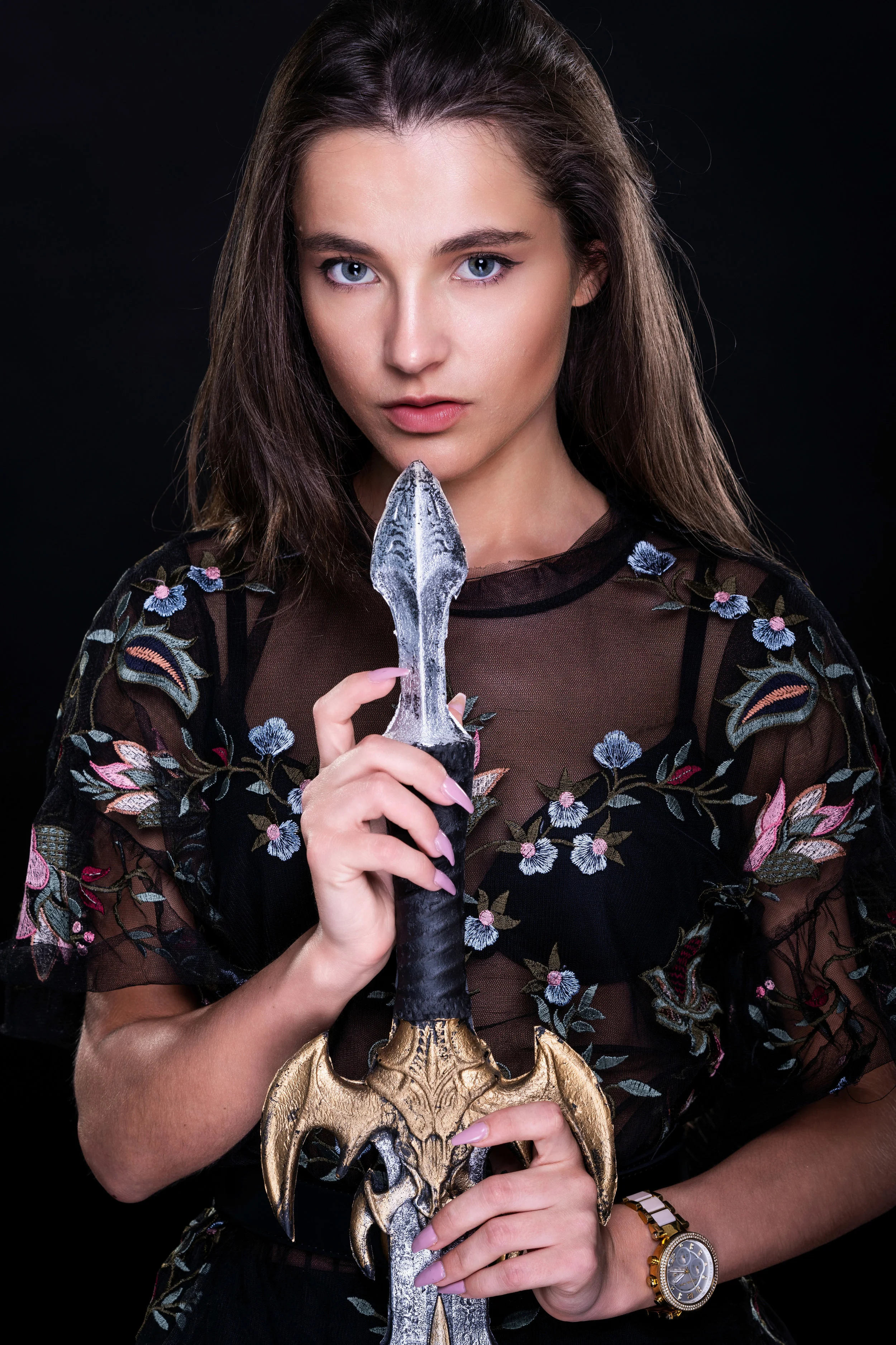 Angela (16) s.jpg