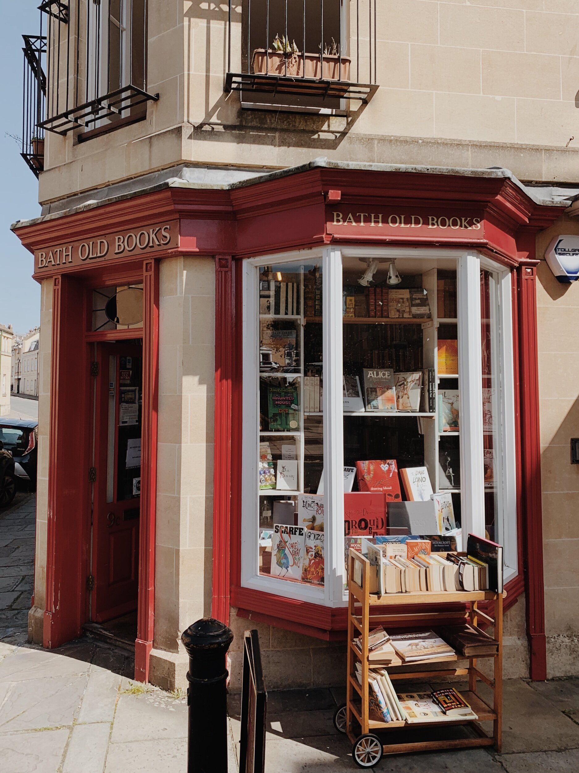 A Guide to Bath — Julia's Bookcase