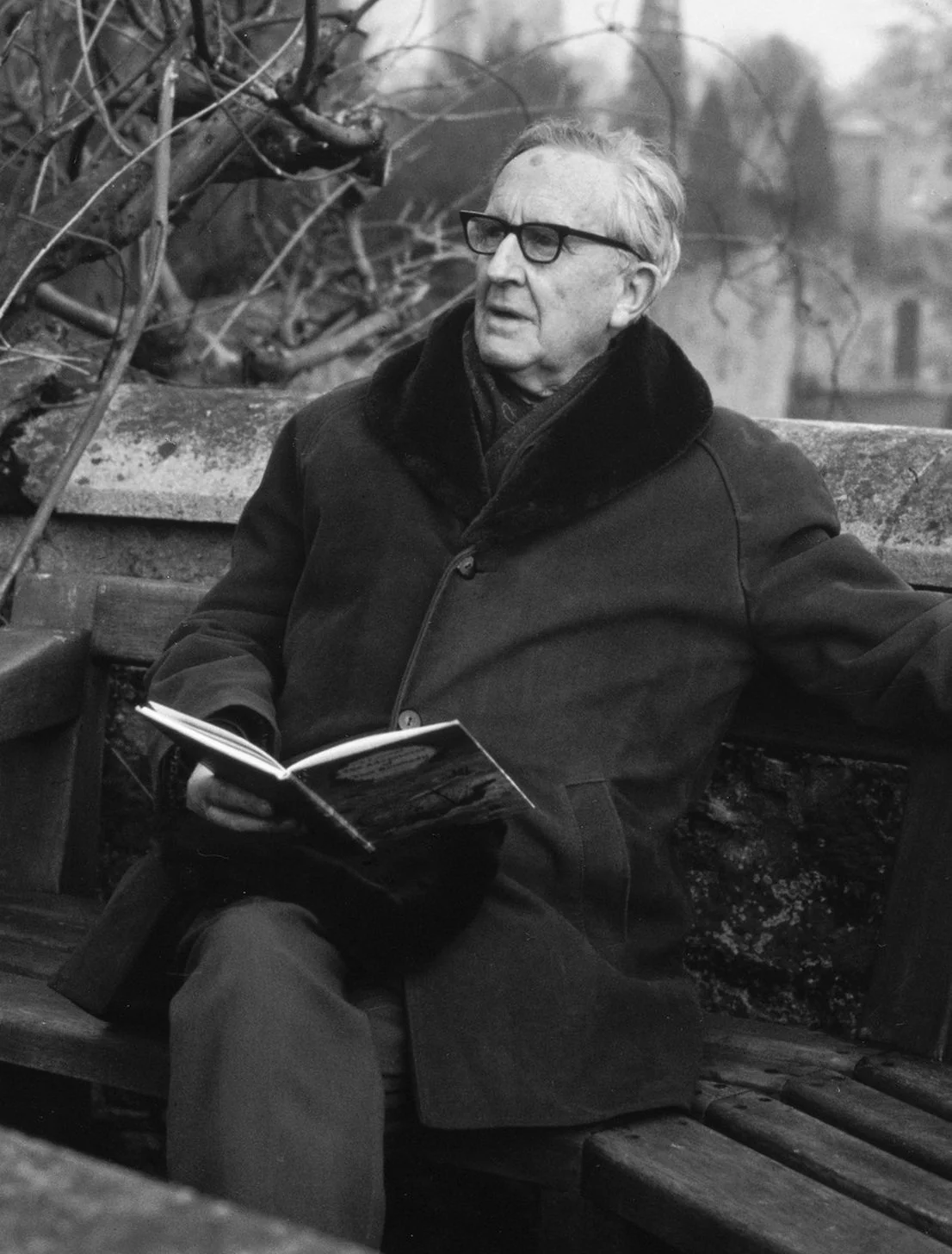 The West Has Failed: Tolkien, Traditionalism and Islamophobia