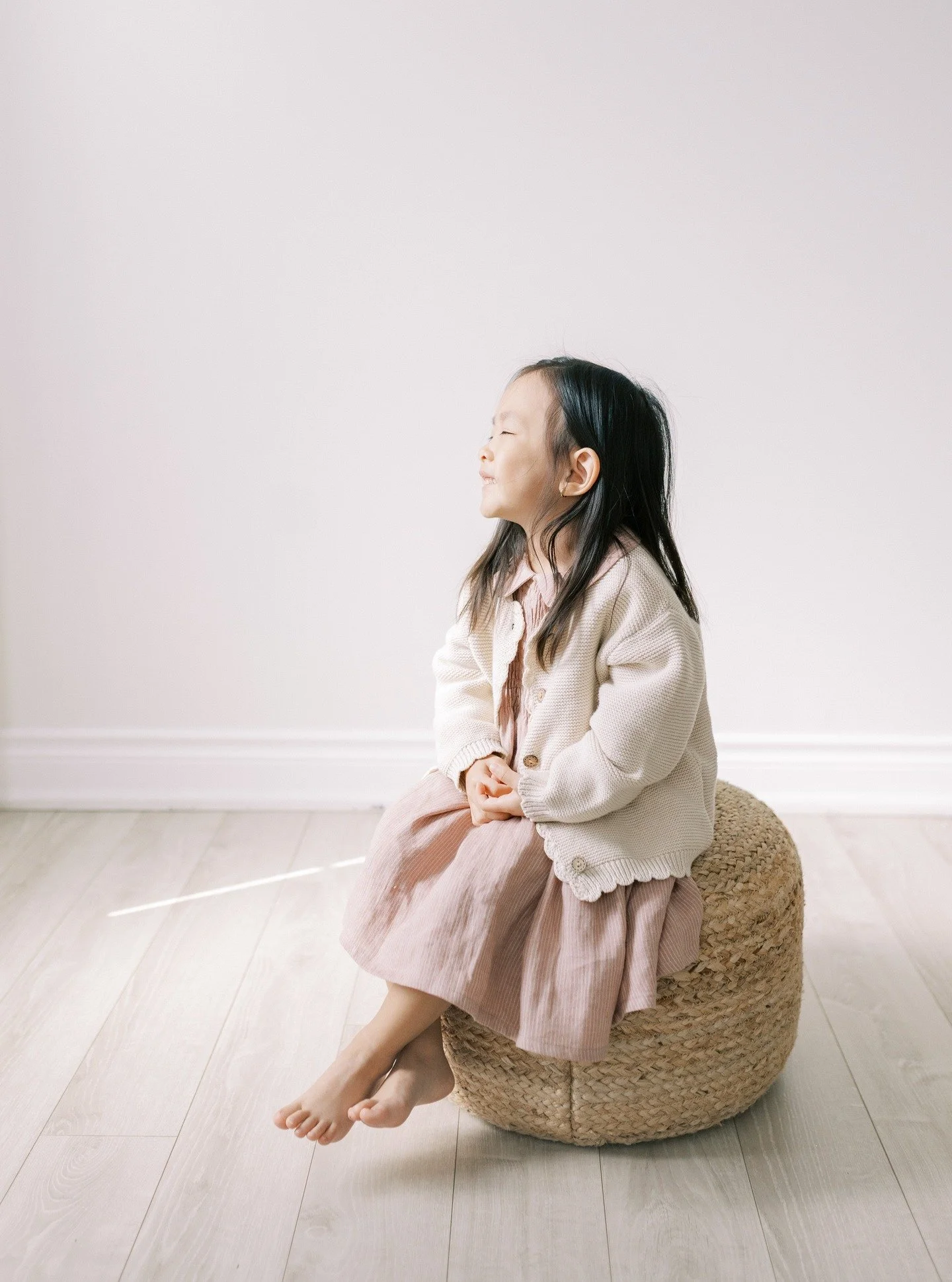 That moment when you just enjoyed the quietness and the light. 

Hope your weekend is filled with lots of joy and rest!