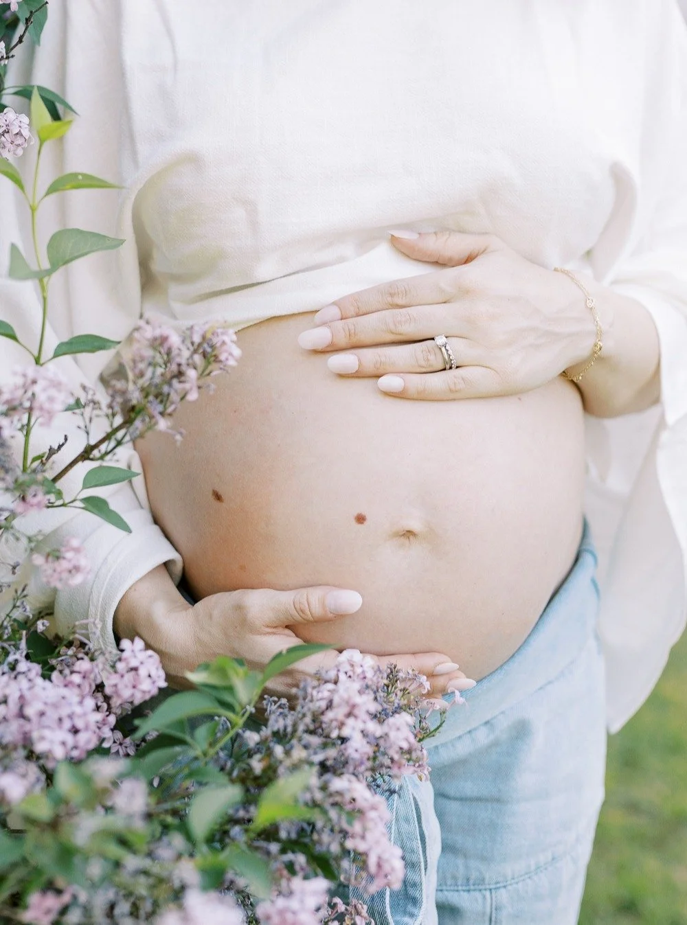 There's something so sacred about this season of waiting. 🤍

A tiny miracle growing, hidden but so deeply loved already. The kind of joy that shows up in quiet moments. A hand resting on a bump, feeling every kick and flutter of movement. The countd