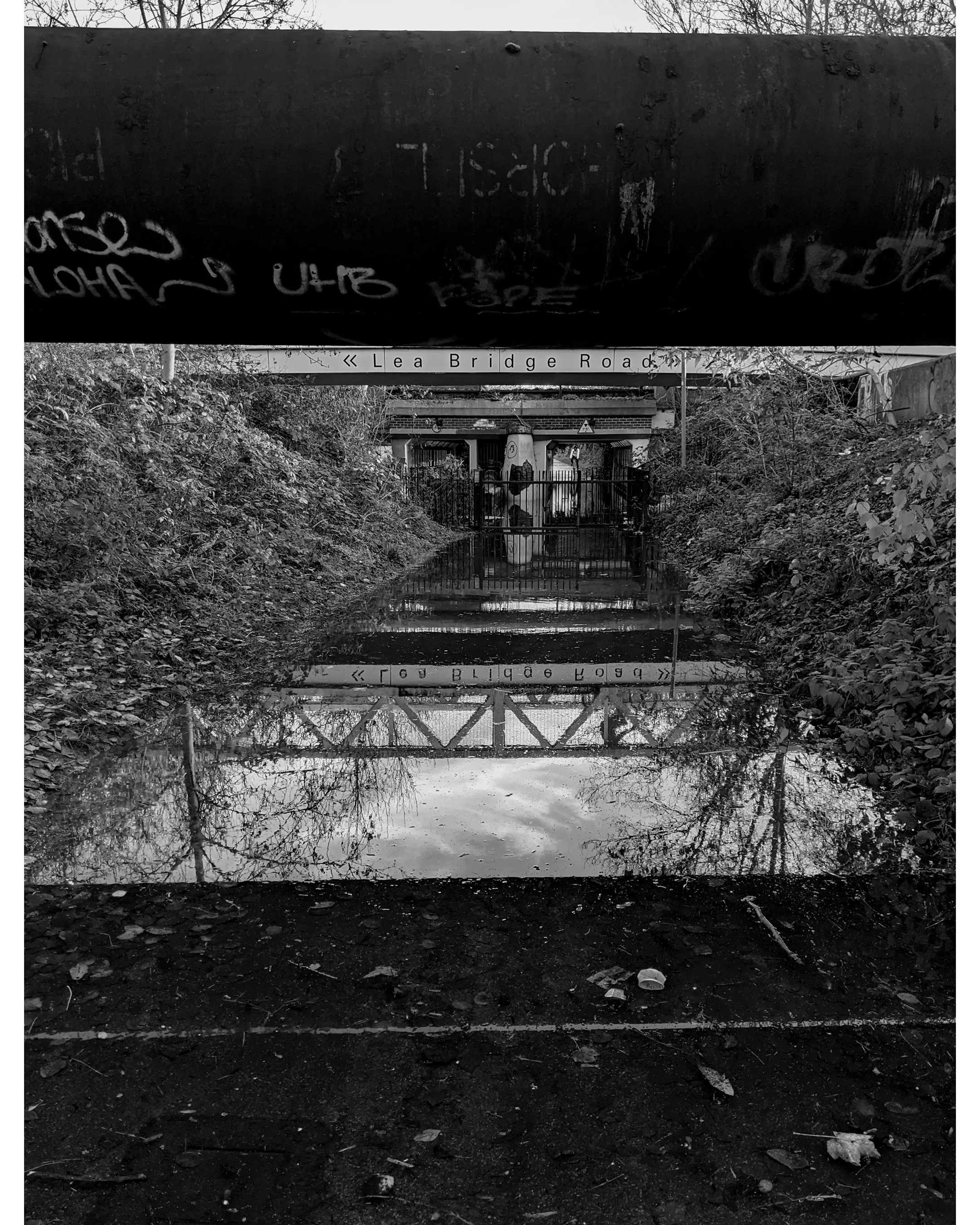 lea bridge road.jpg