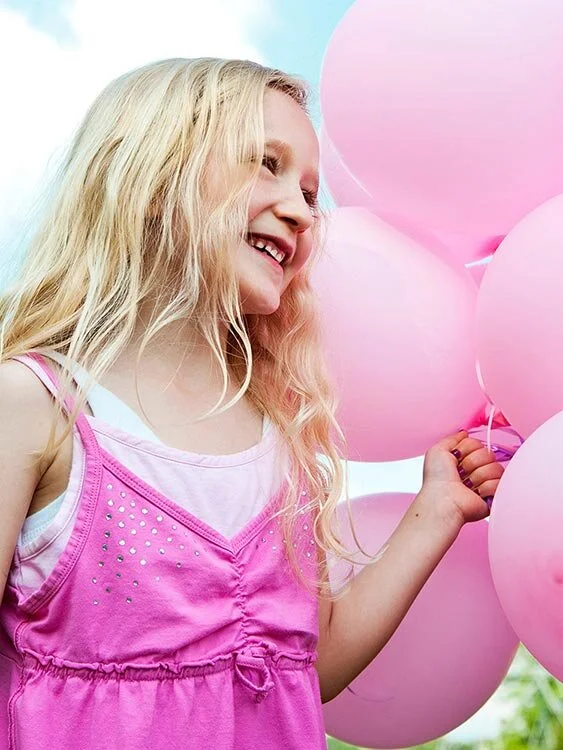 Ashlyn_Balloons-CU---Copy (2016_11_14 19_07_22 UTC).jpg