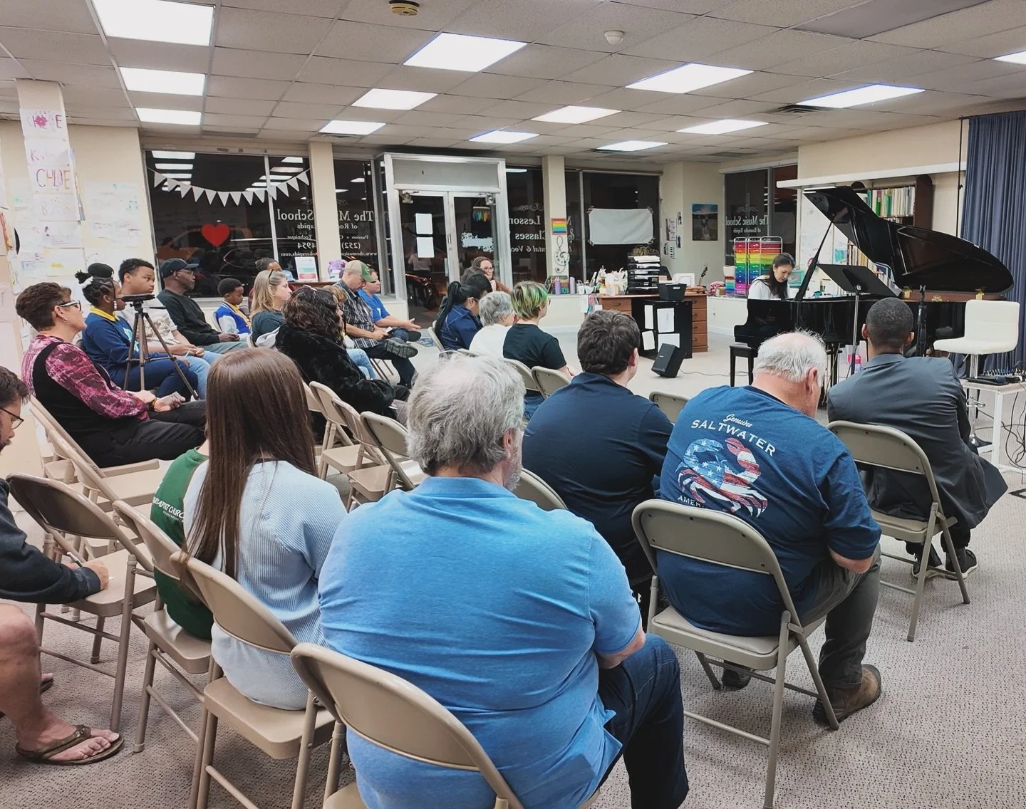 Thank you Roanoke Rapids, North Carolina!!!!! We gathered a diverse and very attentive group of listeners, mostly consisting of students and families from the community music school where the concert was held. 
Roanoke Rapids, the county seat of Hal