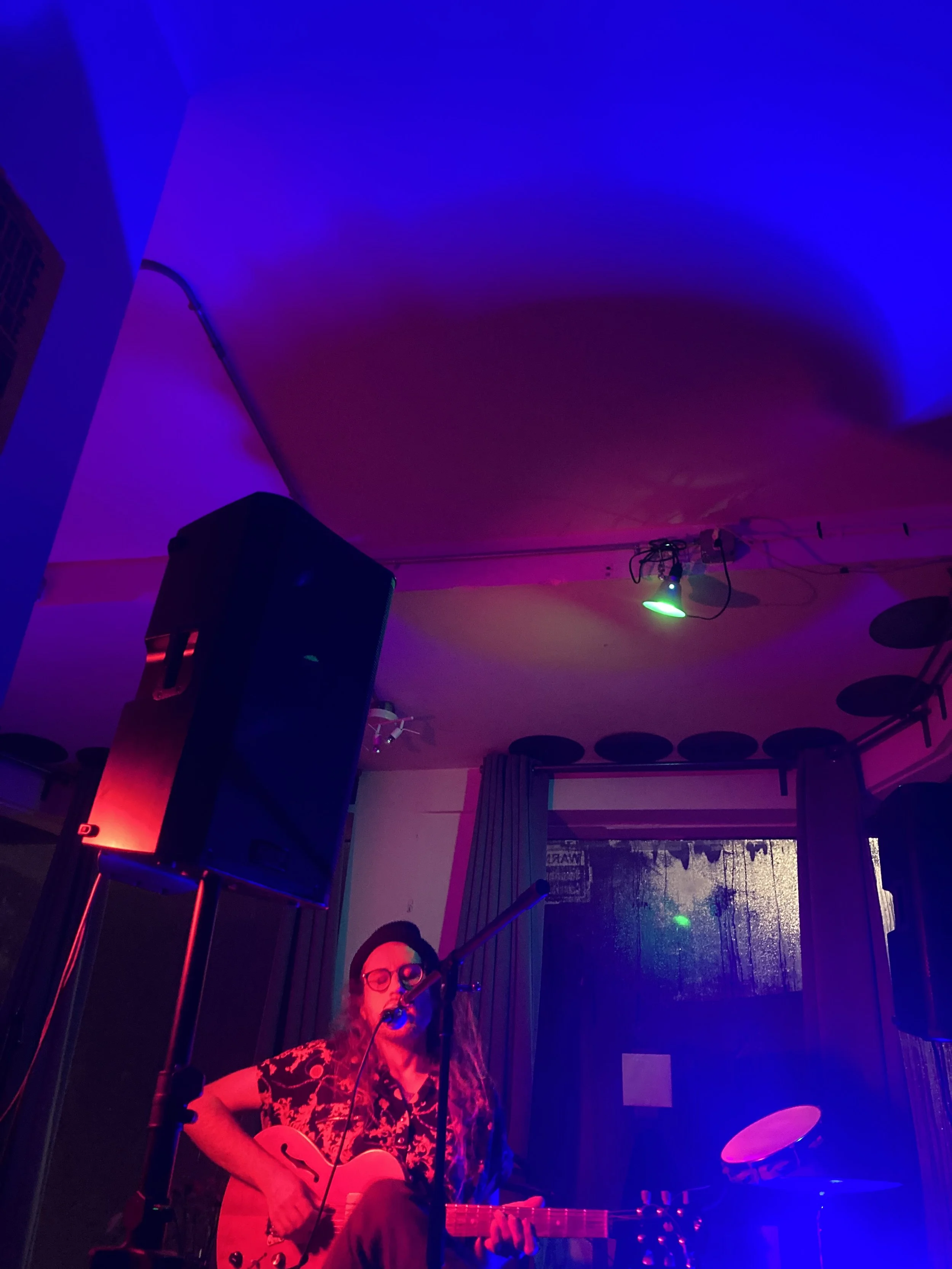  Zak M performing at Let Gaza Live benefit 