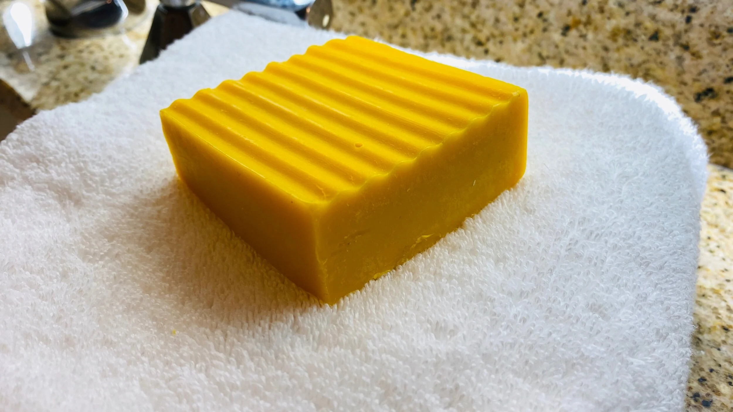 57466120-F703-4F7F-9C05-4EDCE791695C