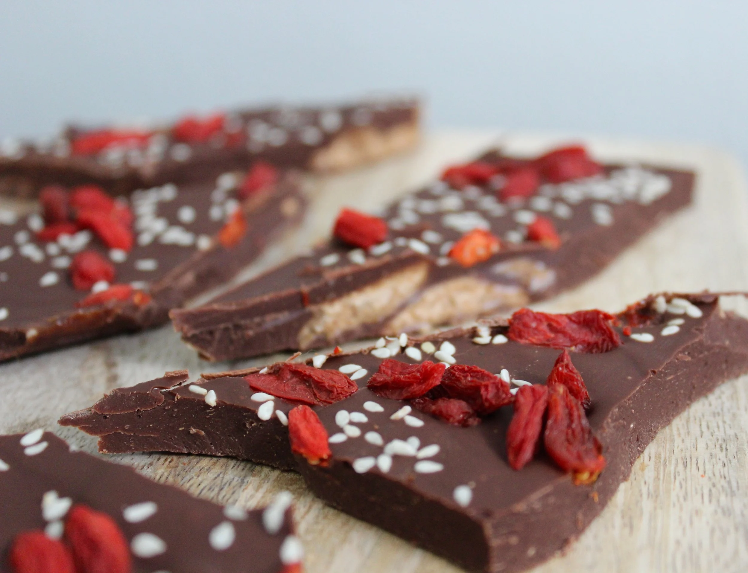 Quick &amp; Easy Chocolate Almond Butter Bark