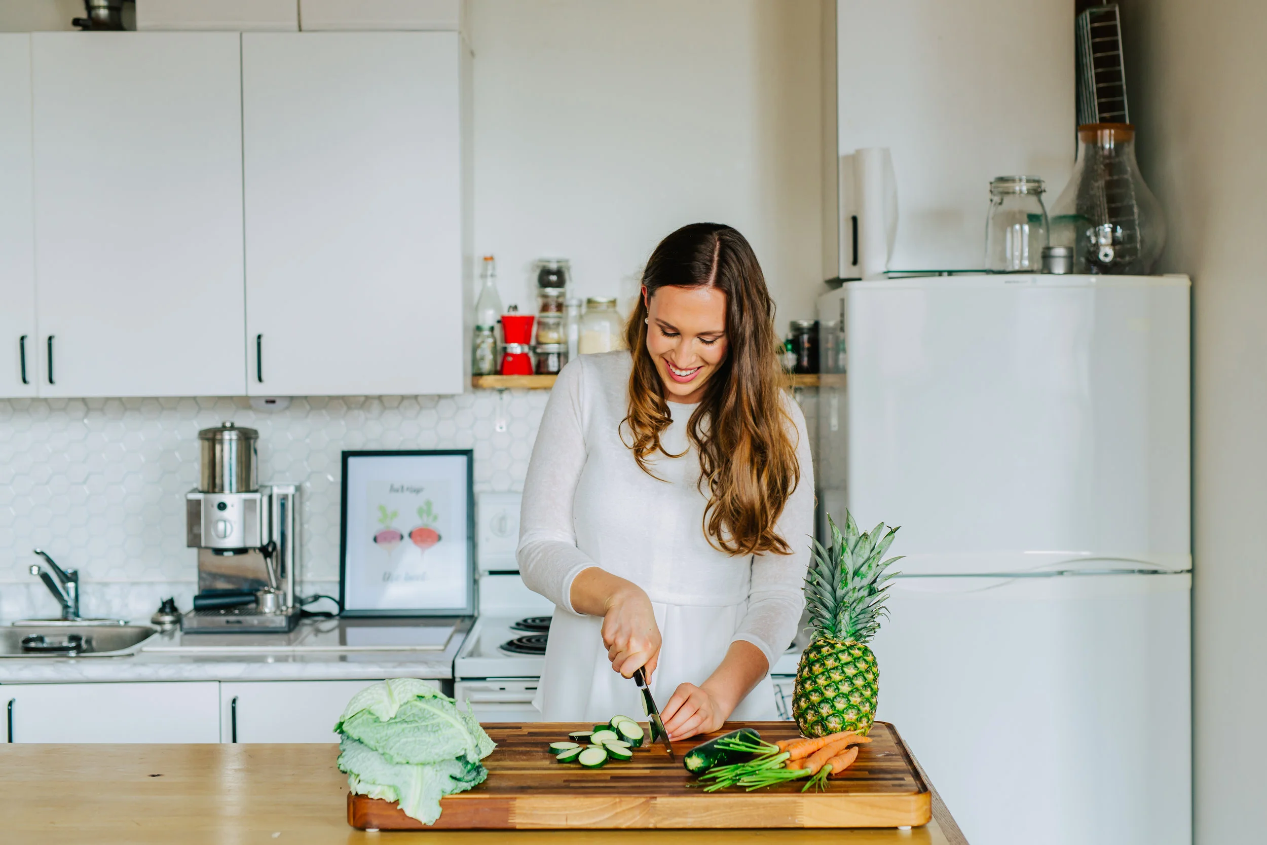How To Become a Certified Holistic Nutritionist &amp; Make a Living Doing It