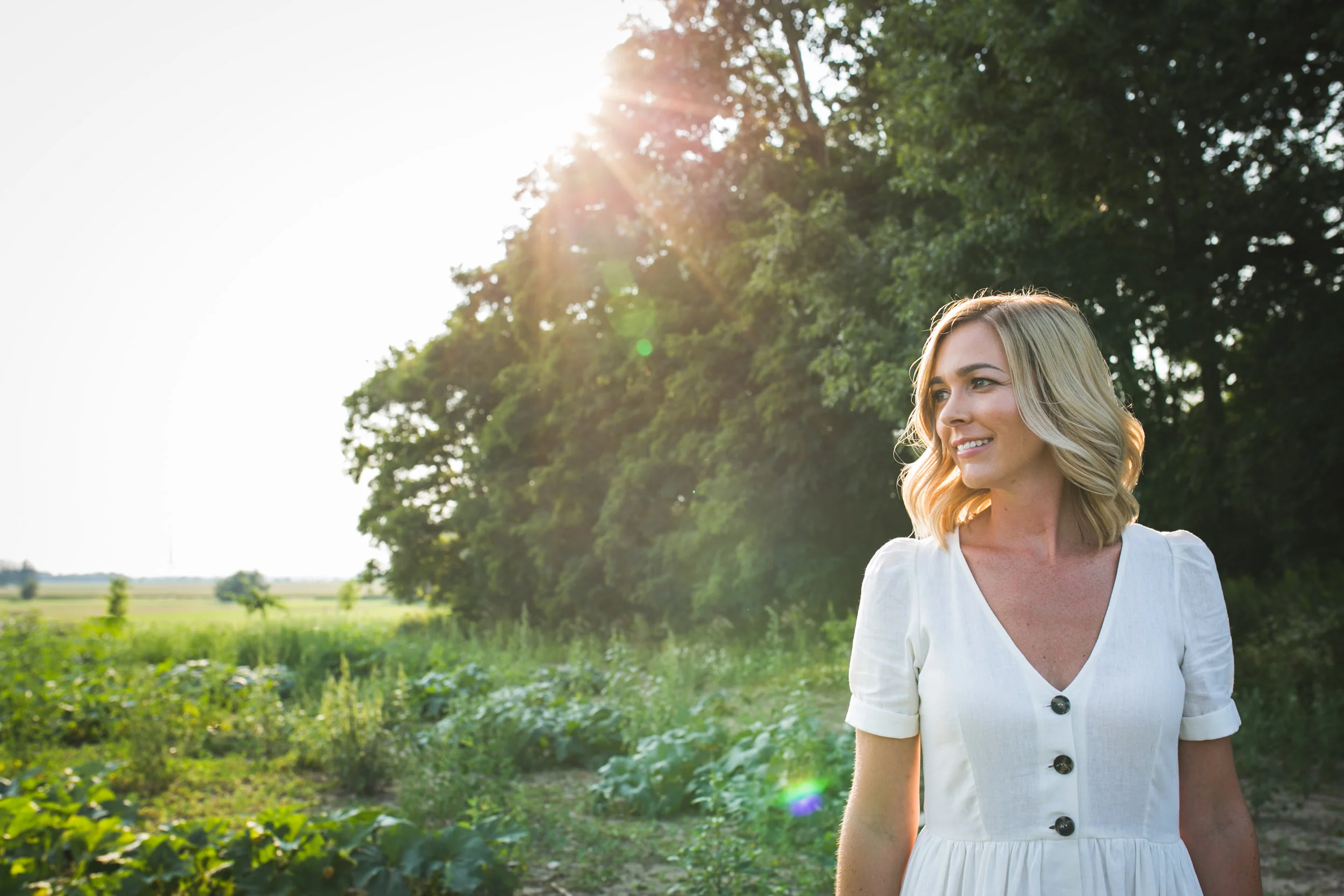 30: Overcoming Thyroid Cancer at Age 28 &amp; The Role of Food, Plants and Spirituality in Healing with Ashleigh Norris