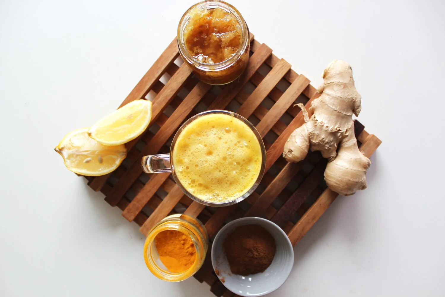 Immune-Boosting Ginger Lemon Sick Tea