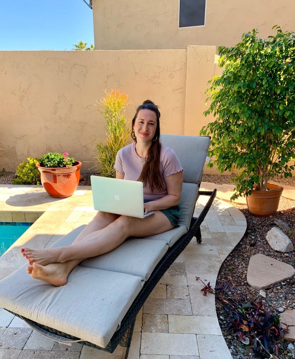 065: Transitioning From 9-5 To Working For Yourself: My Story (Rachel Molenda)