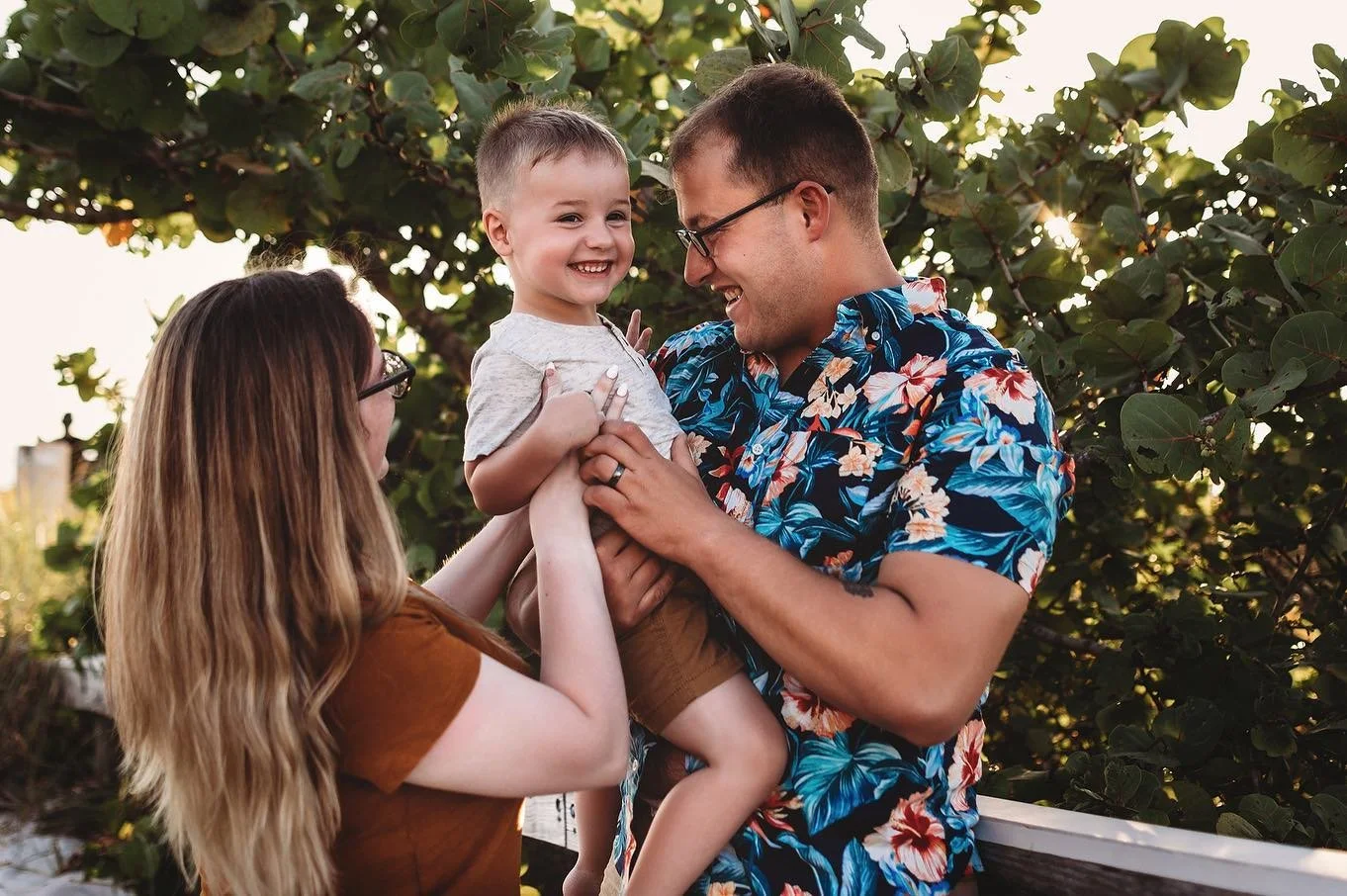 I met this sweet family in Washington and was lucky enough to capture their family photos twice. They sadly moved to Fort Campbell and we had to say the usual military &quot;See you later&quot;. HOWEVER, it truly was a &quot;see you later&quot; becau