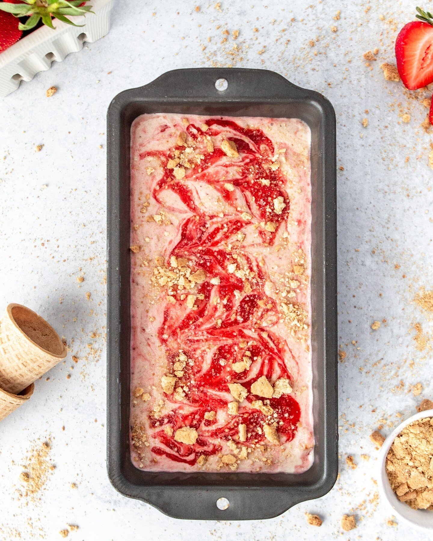 Summer has arrived &amp; I&rsquo;m over here craving allll the [dairy-free] ice cream 🍦☀️ Reminded me of this tasty Vegan Strawberry Cheesecake Ice Cream I whipped up a few years ago 🍓

This recipe is the lazy gals version, using a fresh strawberry