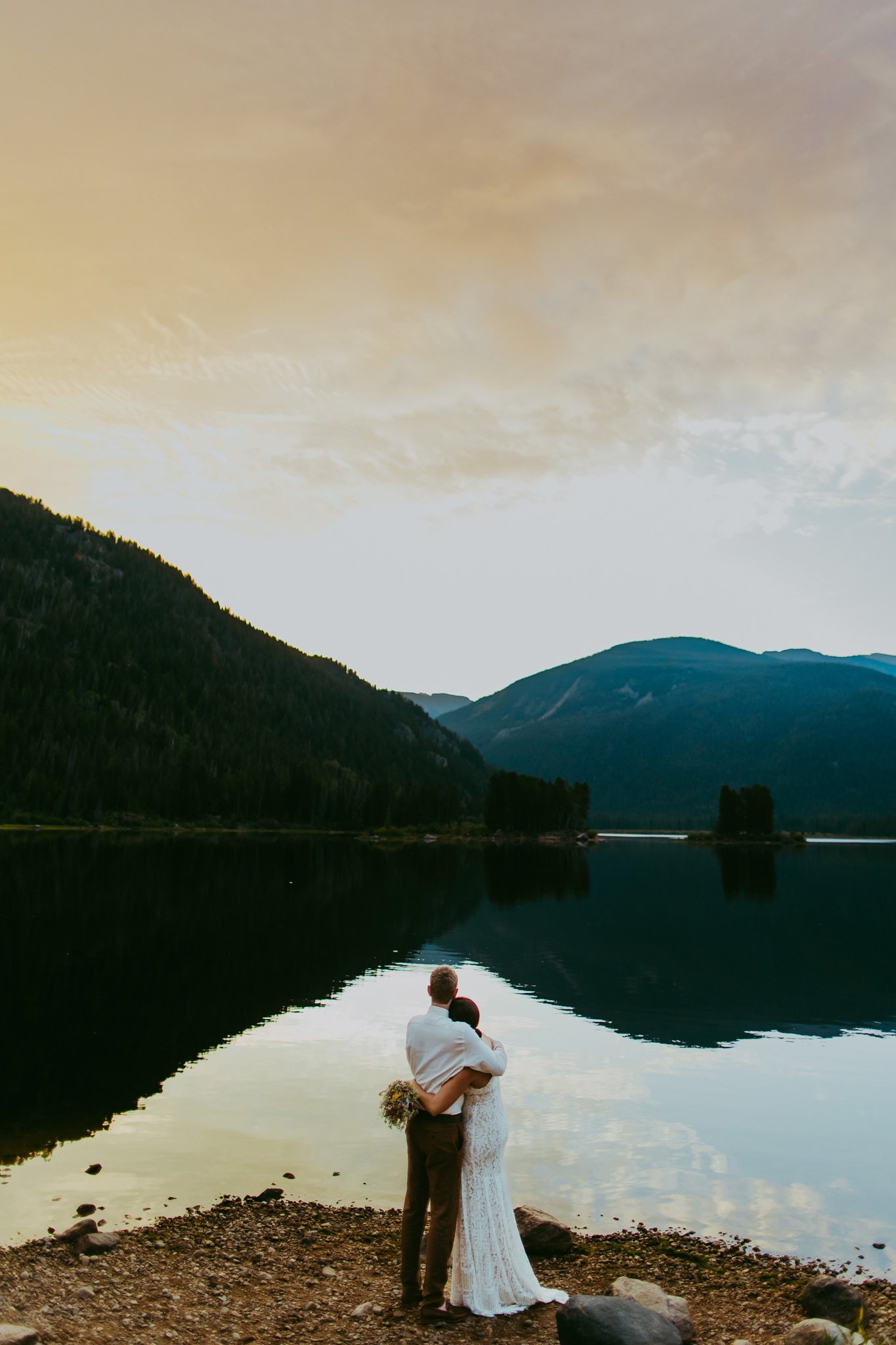 Paddle Board Adventure Elopement | Colorado Elopement Photographer