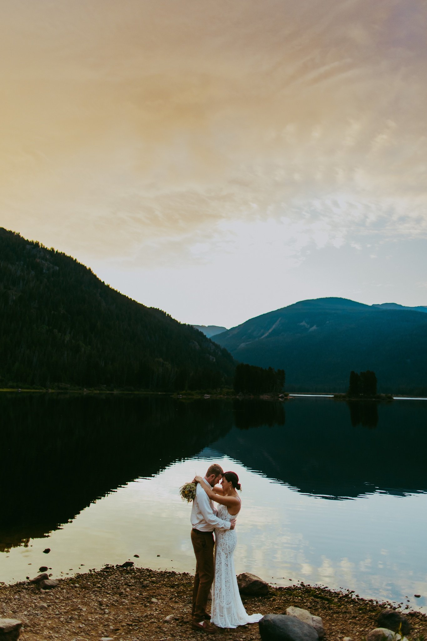 Paddle Board Adventure Elopement | Colorado Elopement Photographer