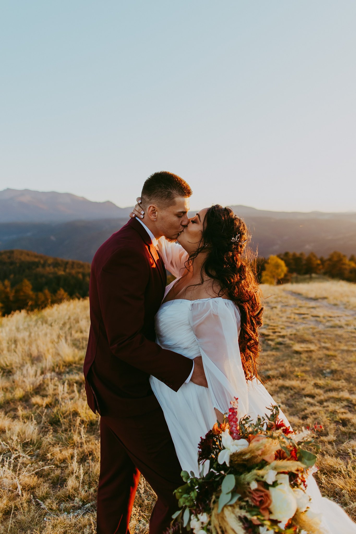 Pikes Peak Colorado Sunset Elopement | Colorado Elopement Photographer