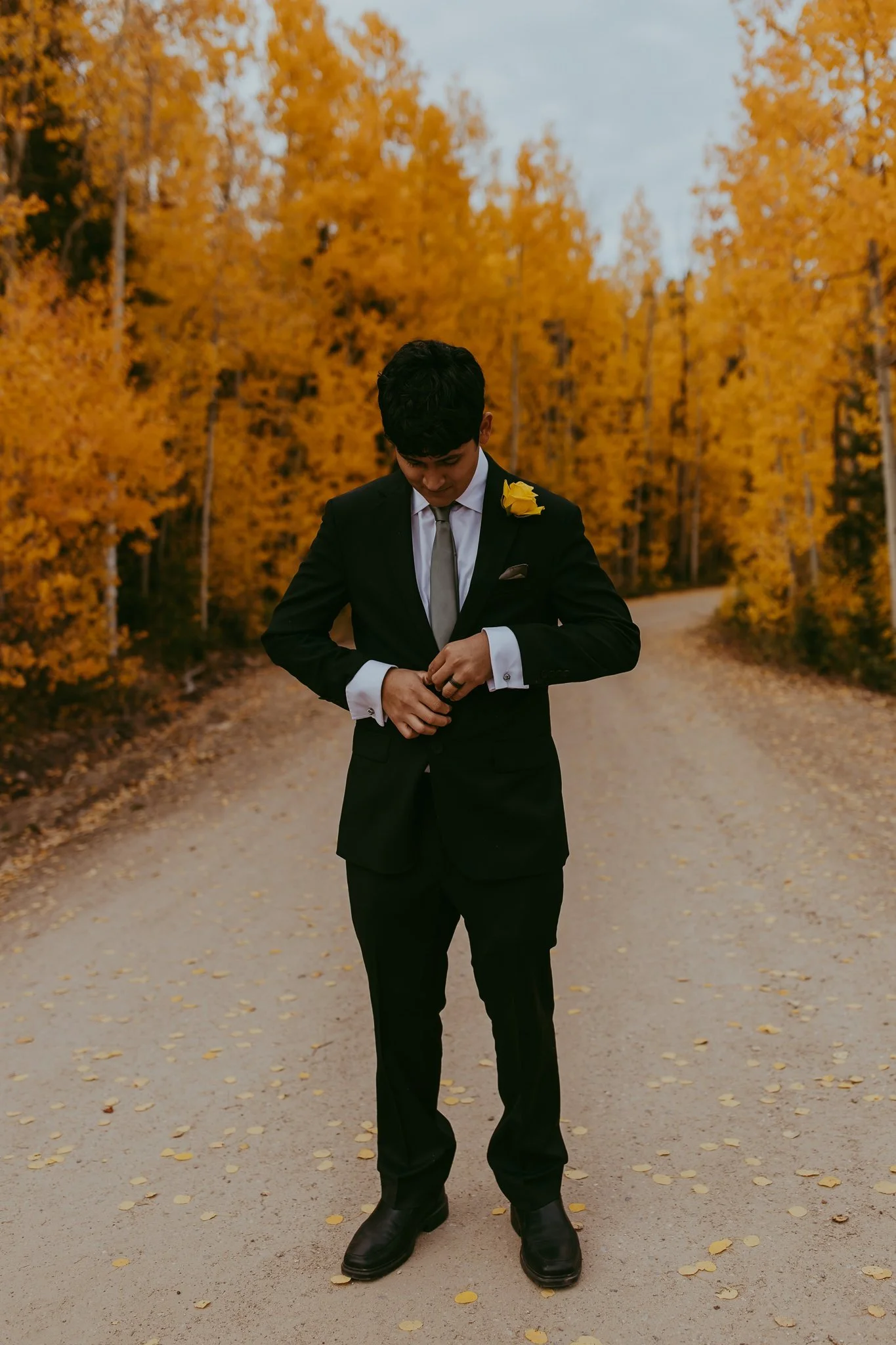 Fall Elopement in an Aspen Grove in Winter Park, Colorado