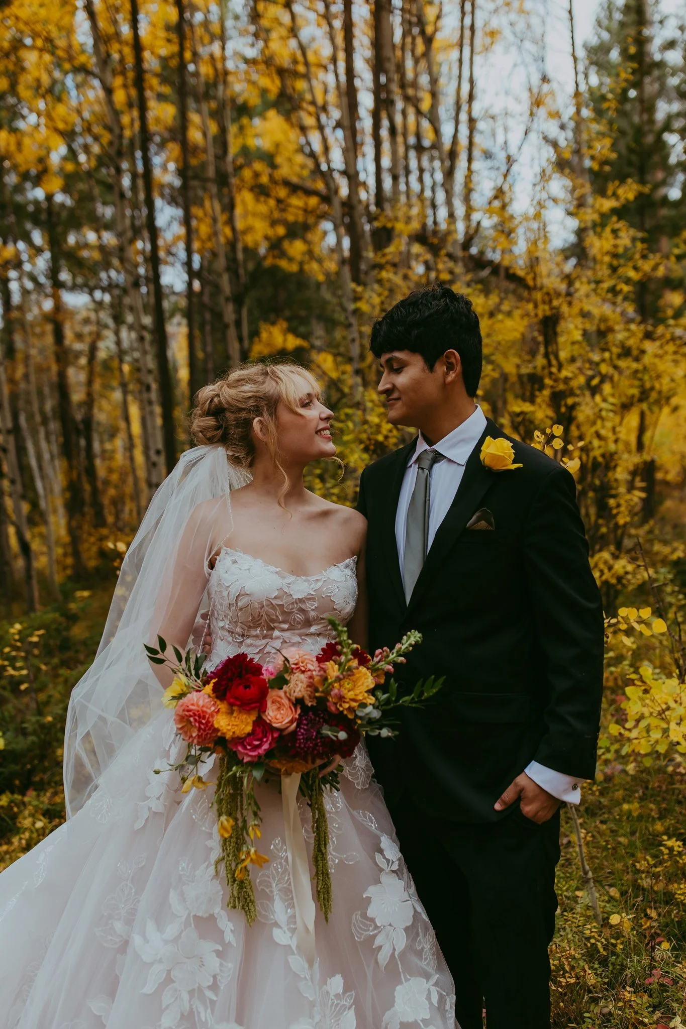 Fall Elopement in an Aspen Grove in Winter Park, Colorado