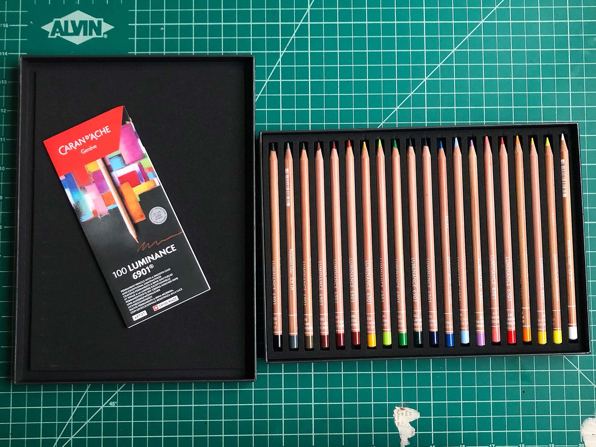 Caran D'Ache Luminance comes in a cardboard box with a foam tray liner