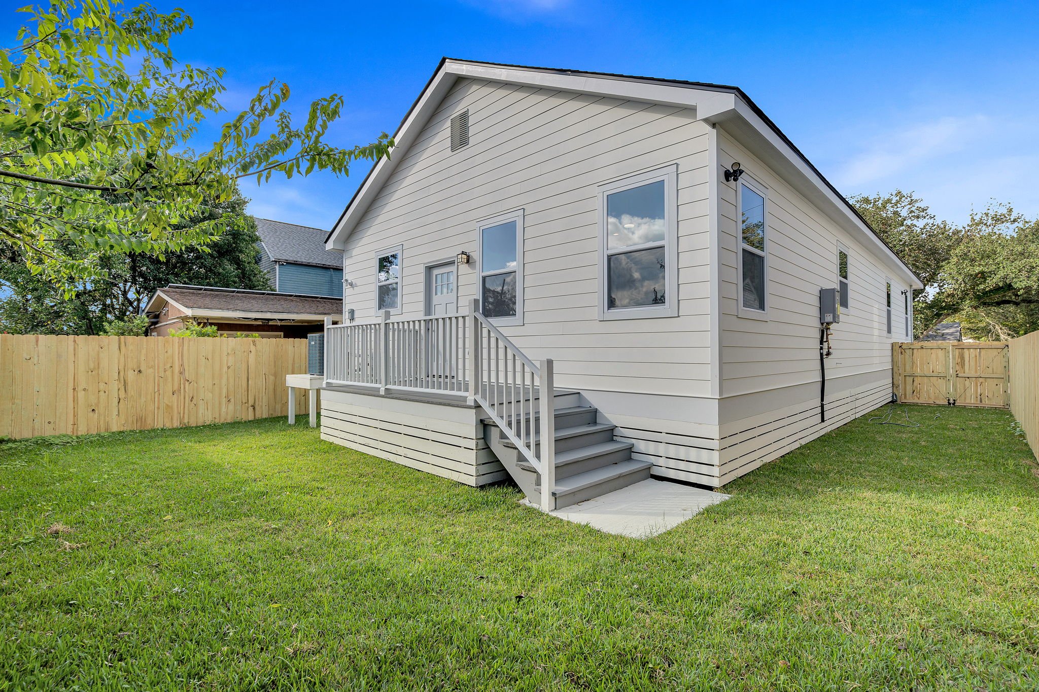 32-web-or-mls-DSC05033.jpg