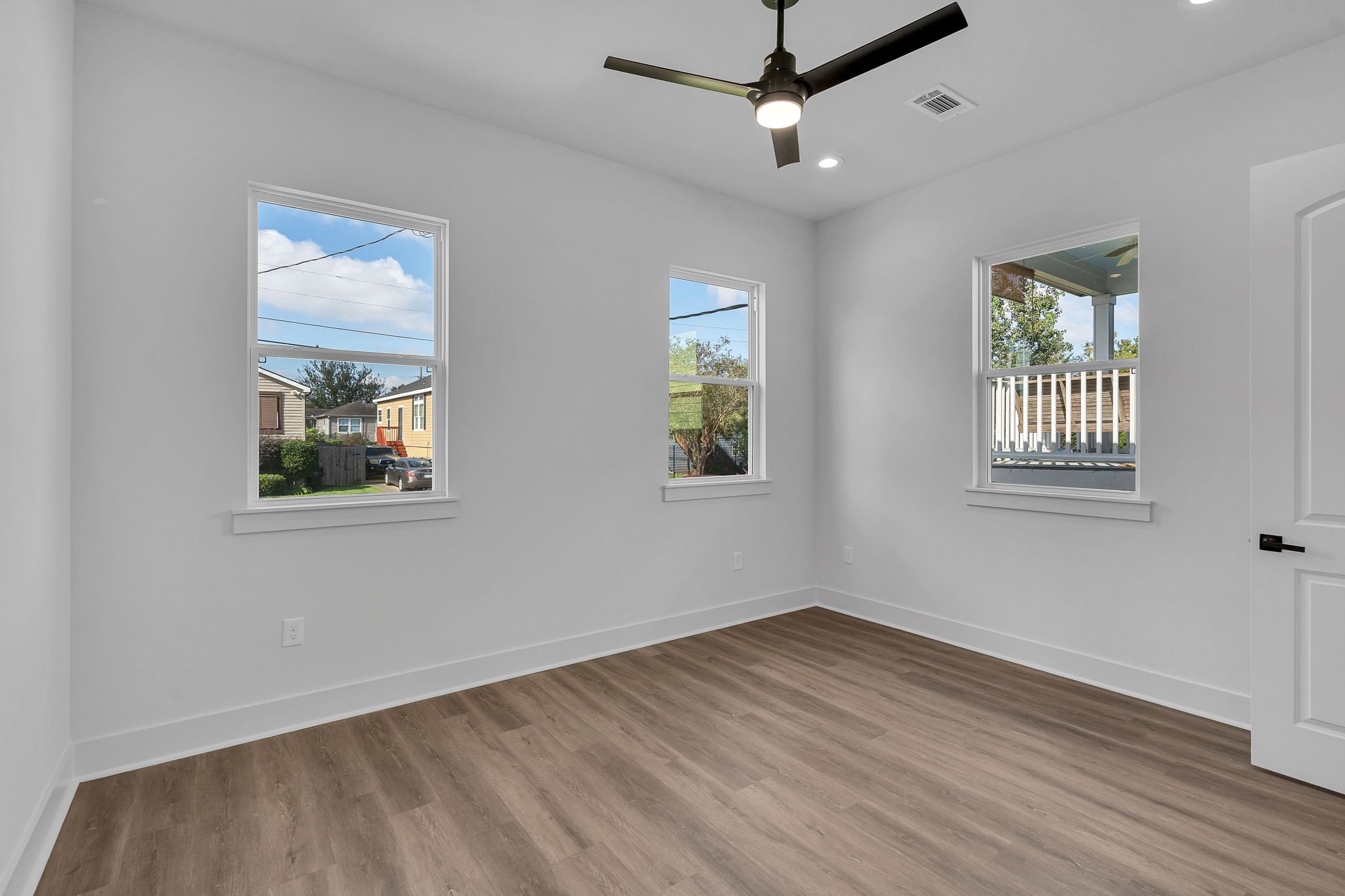 30-web-or-mls-DSC05111.jpg