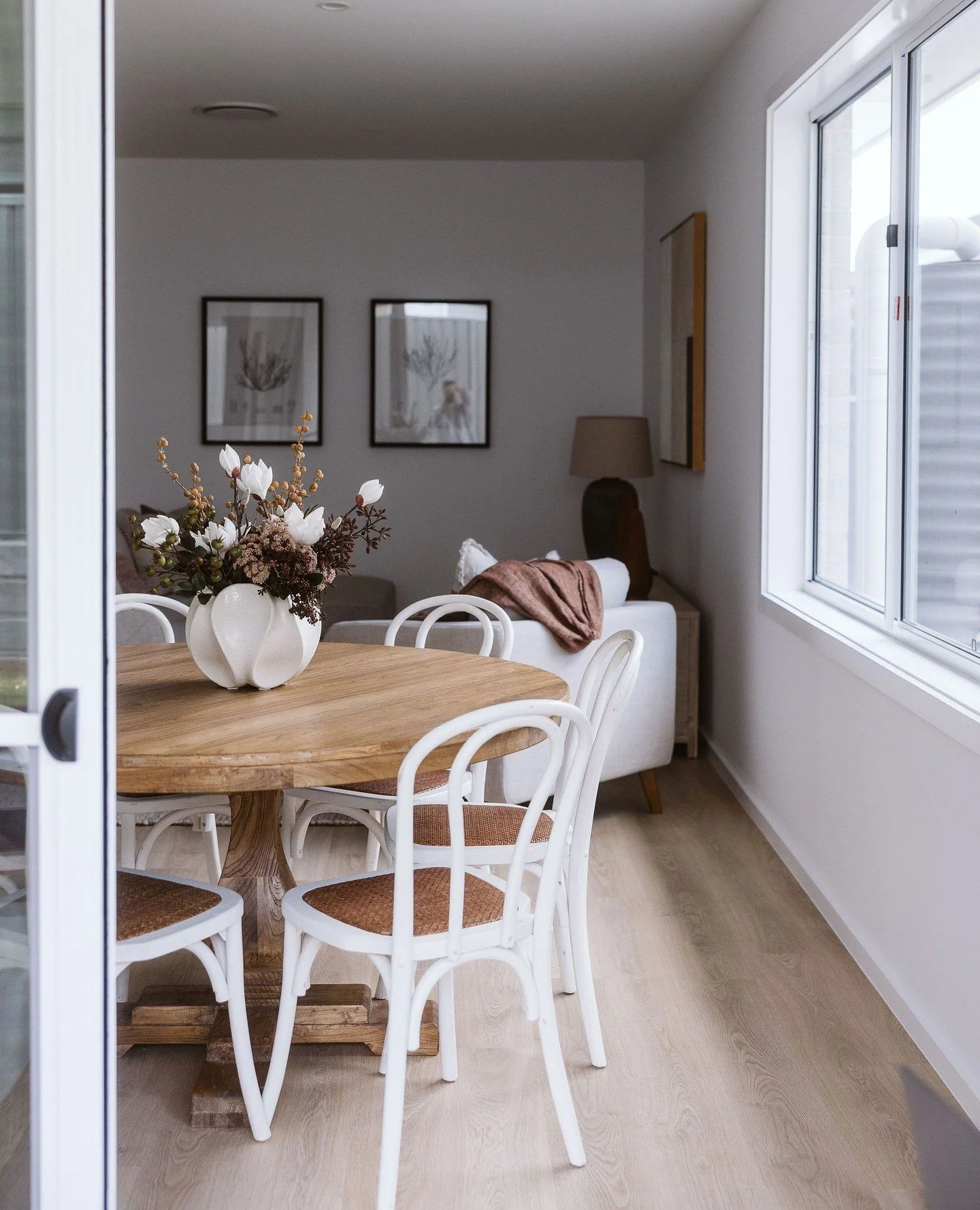 This is your sign 👉🏽 Book the styling. Elevate the space. Get the results. ✔️⁠
⁠
A home refresh is one of the smartest investments you can make right now. Whether you&rsquo;re craving a reset, adapting to a new season of life, or simply wanting you