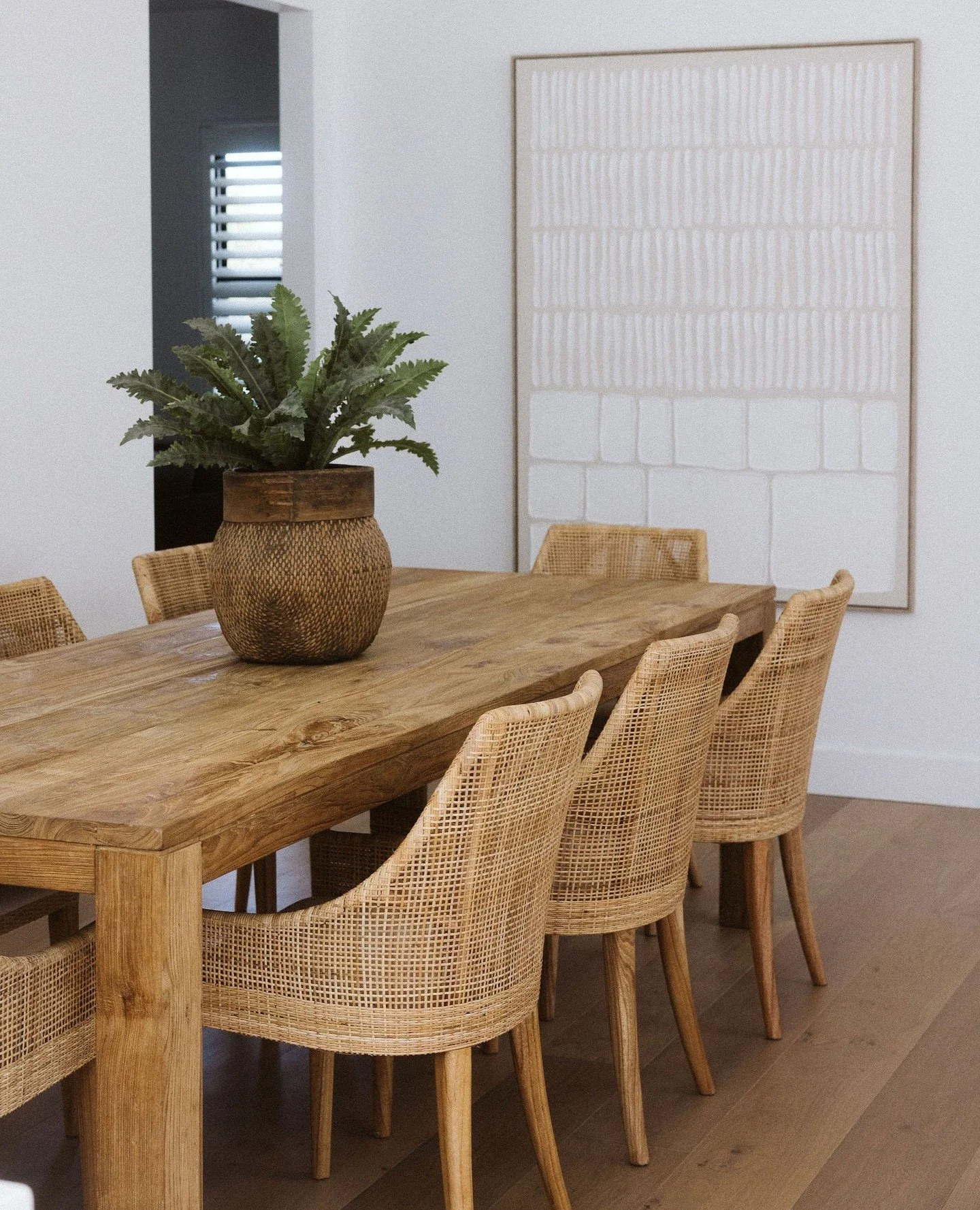 POV: You walk into a brand-new home and it actually feels warm, welcoming and wildly desirable.⁠
⁠
That&rsquo;s the power of styling. Enquire Today 🤳🏼