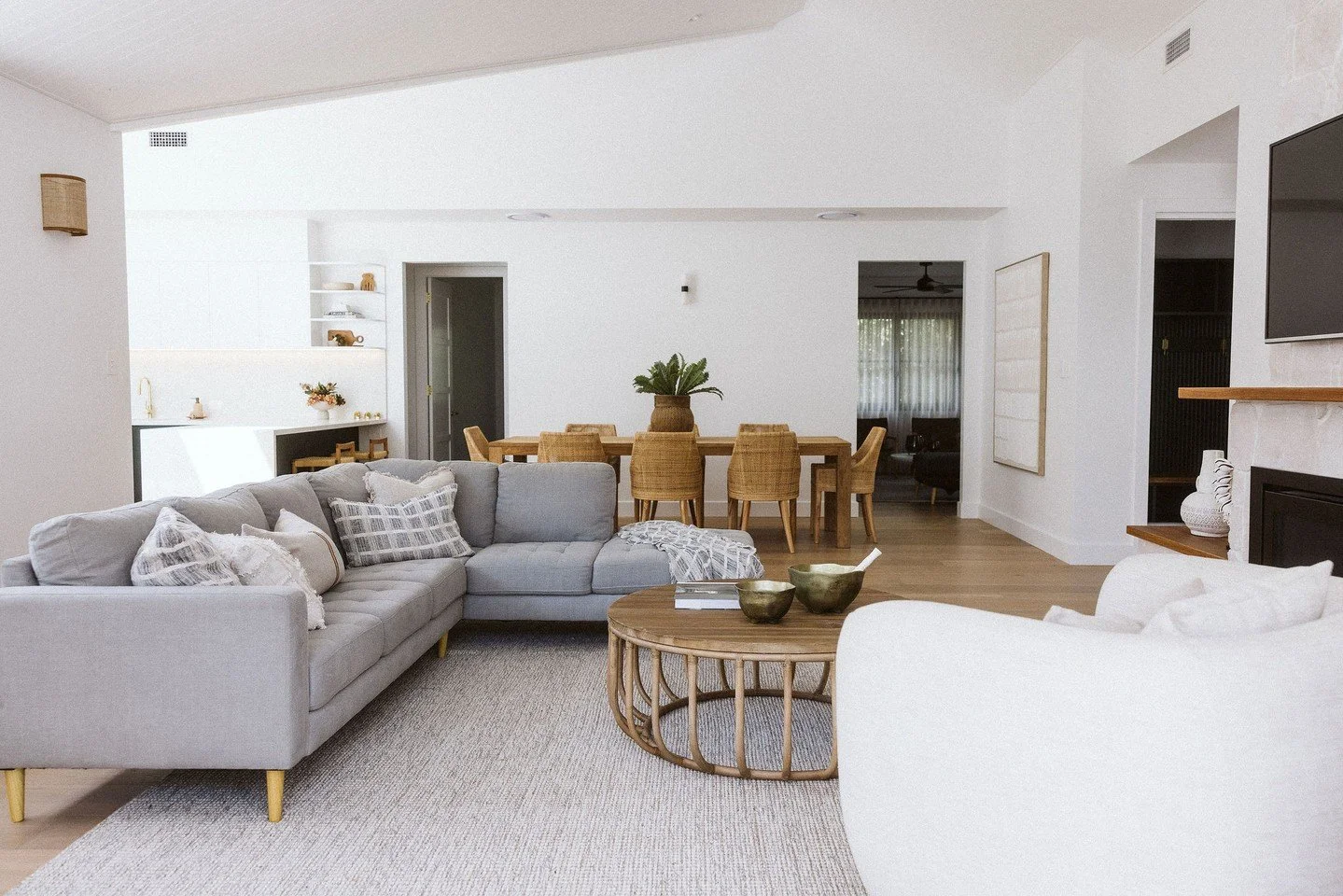 We create a sense of effortless flow that guides buyers naturally from room to room. When colours, textures, and styling choices feel cohesive and intentional, the home feels calm, spacious, and beautifully connected. ⁠
⁠
With professional property s