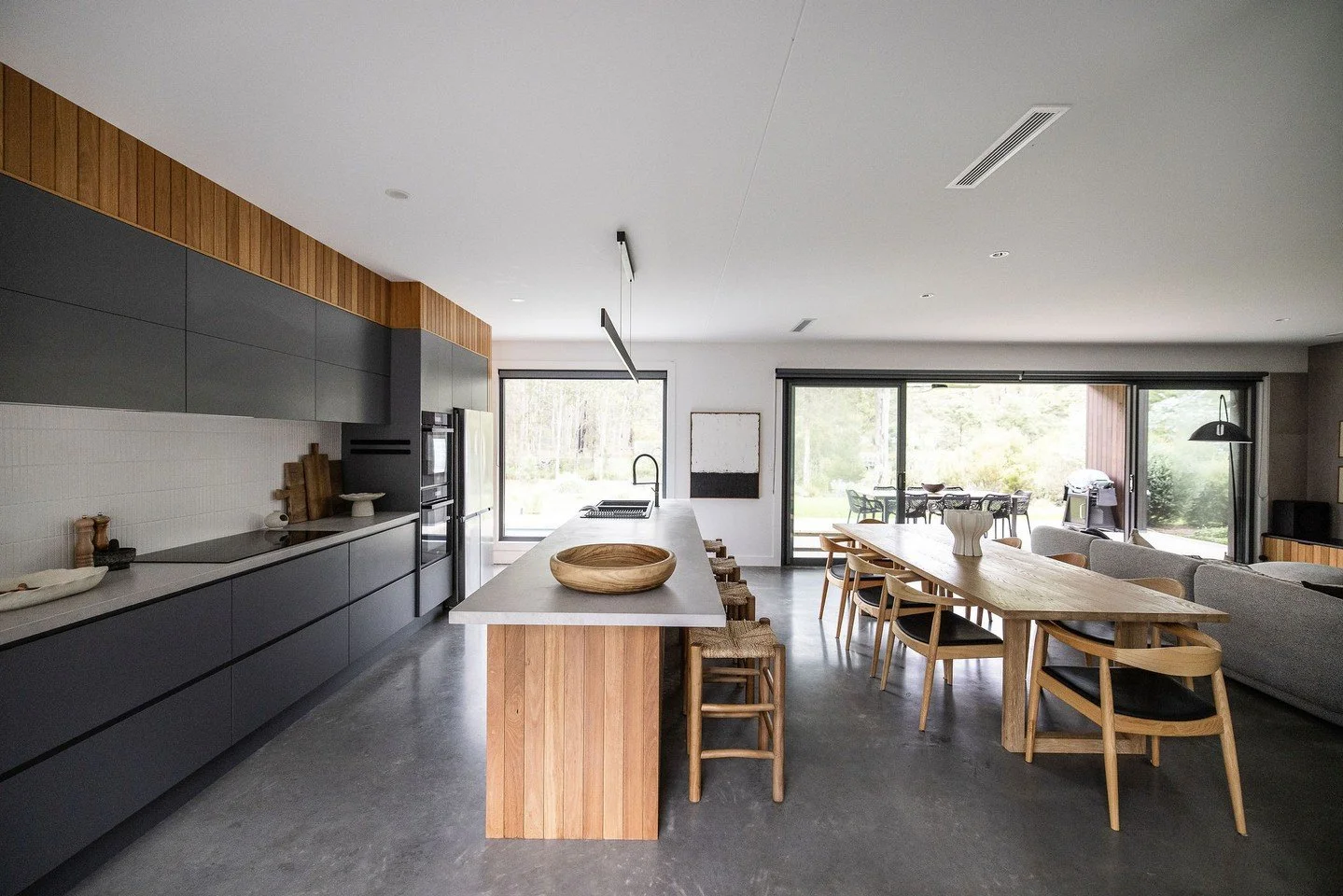 n Worrigee on the South Coast, this home already had incredible bones &mdash; our role was simply to bring them to life.⁠
⁠
With curated furniture, soft artwork and a palette that works in harmony with the architecture, each space now feels connected