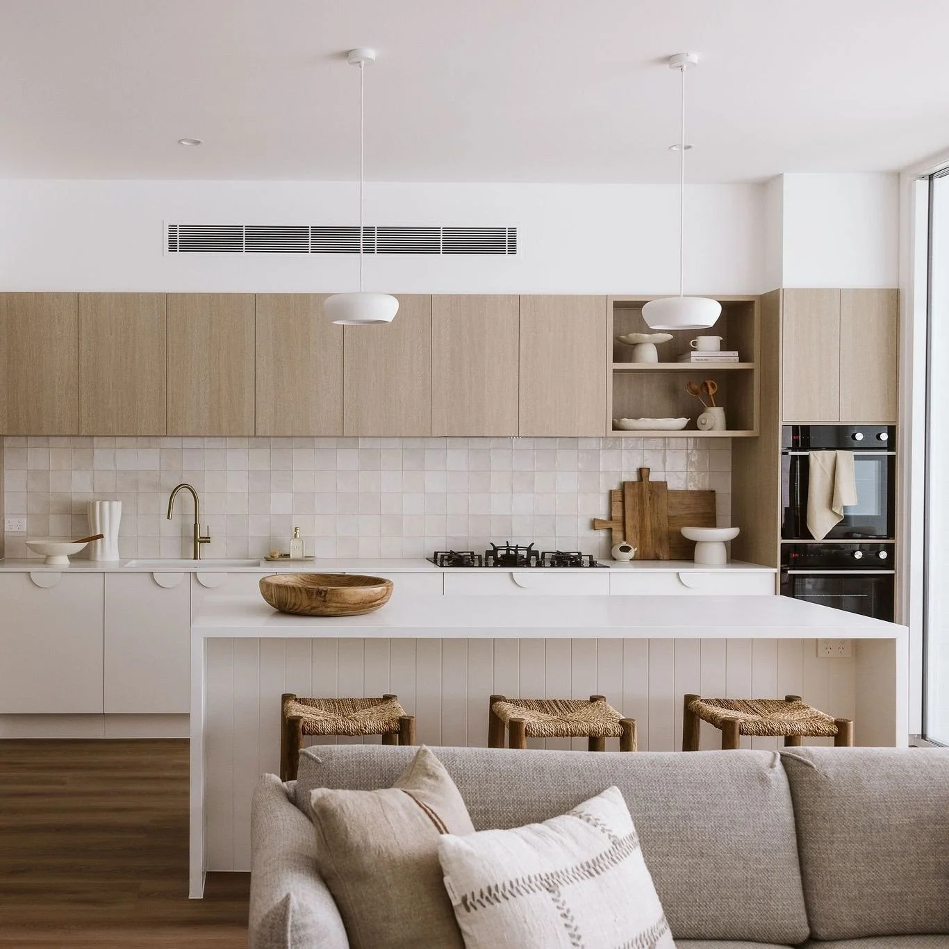 Style to SELL ✨⁠
Style to INSPIRE ✨⁠
Style to HOLIDAY ✨⁠
⁠
Beautiful homes deserve beautiful presentation. We create relaxed, contemporary interiors designed to elevate your property and capture attention from the very first photo.⁠
⁠
South Coast hom