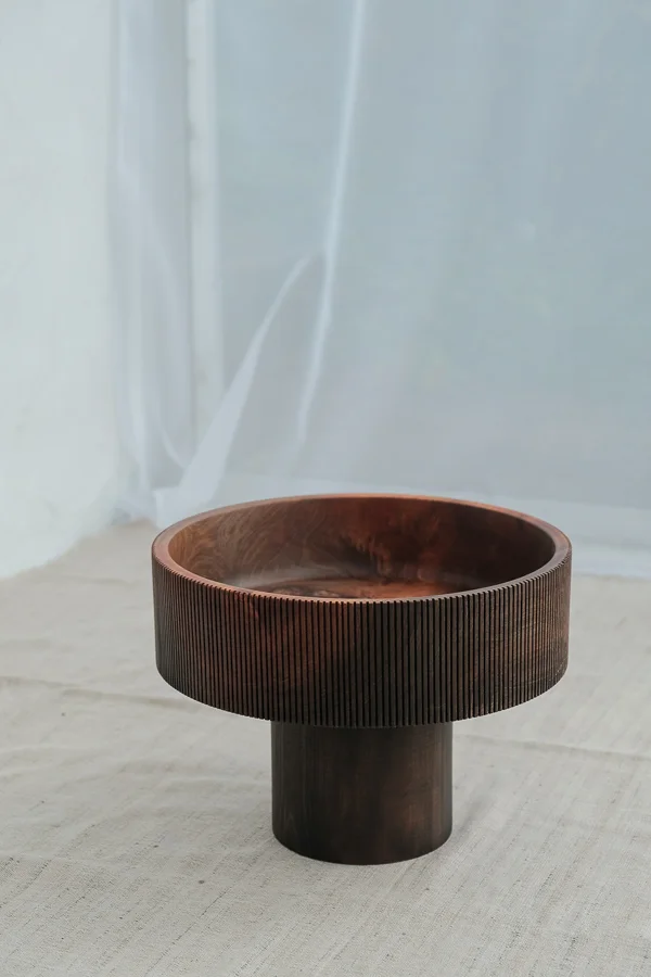 STADIUM 2019 / RAISED PLATTER ON PEDESTAL