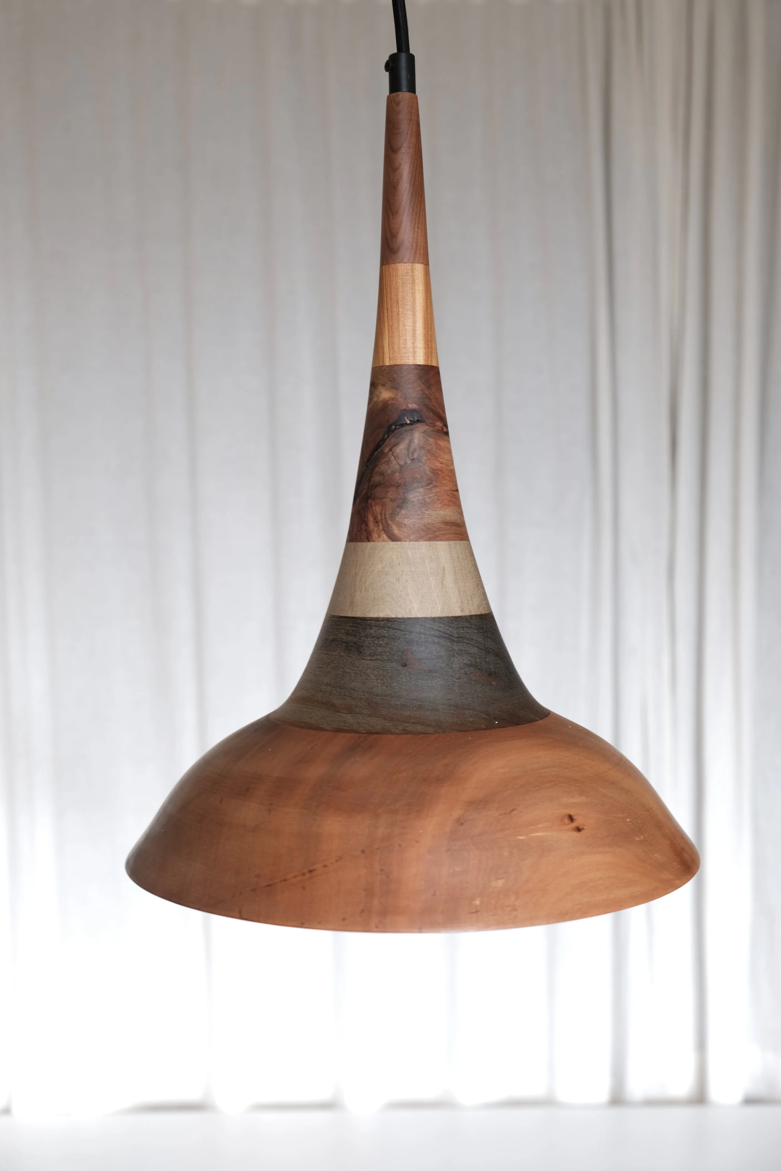 HORN, 2019, CEILING LIGHT