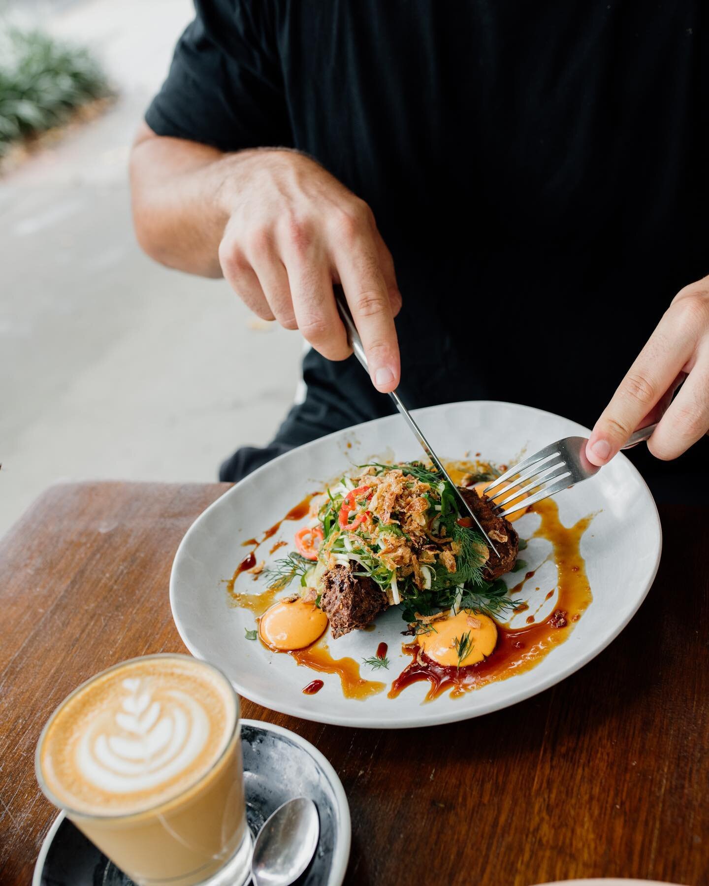 &ldquo;Join us for a delicious lunch at Blackboard Varsity! Come feast your eyes and your taste buds on our mouth-watering dishes. Don't forget to tag us in your photos @ &ldquo;

#drinkcoffee #coffeegram #coffeeshop #coffeeporn #coffeevibes #cafevib