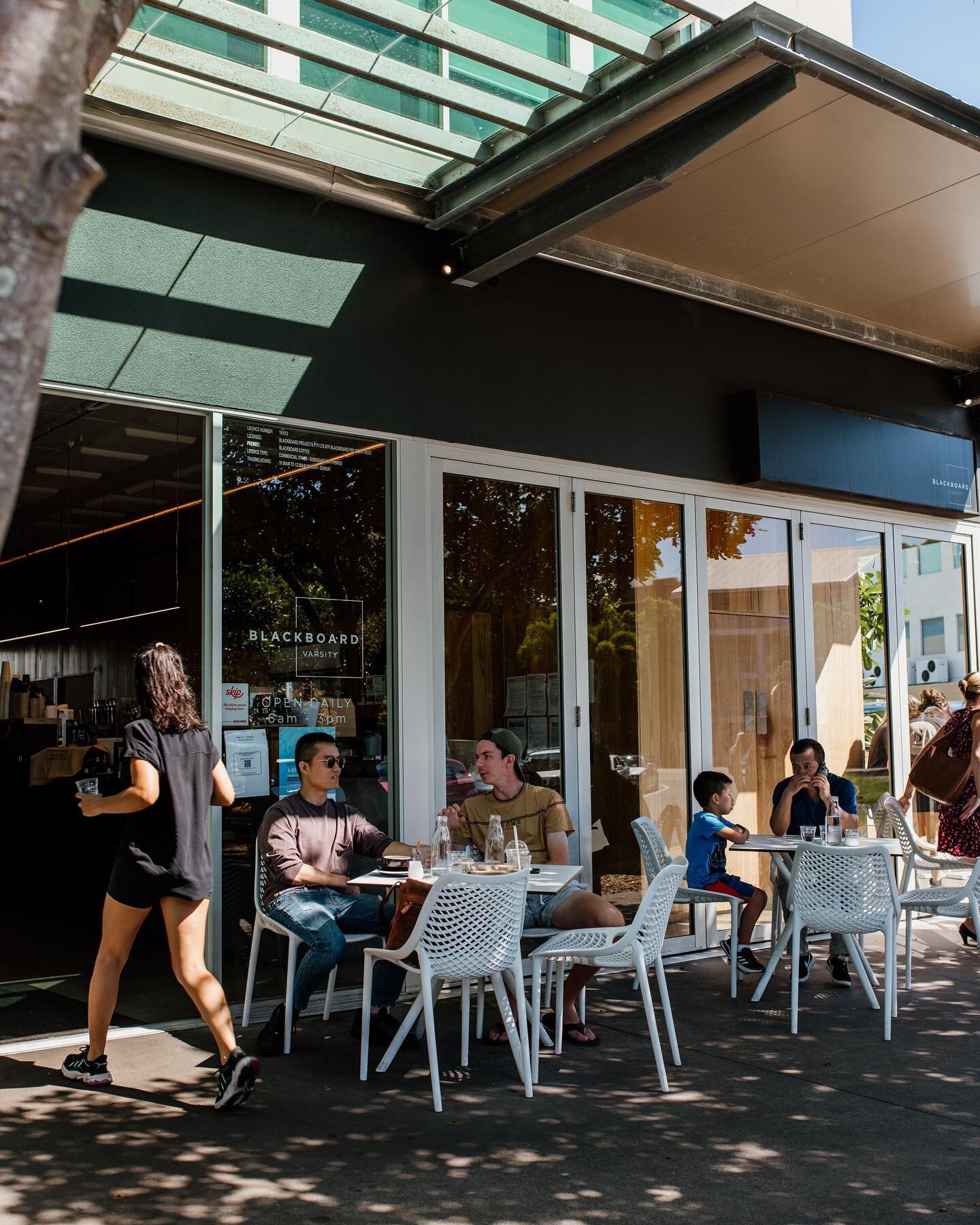 Friyay! Grab the crew, come down for some delicious lunch to wind down the week 

#drinkcoffee #coffeegram #coffeeshop #coffeeporn #coffeevibes #cafevibes #coffeeculture #dailycoffee #cafegoldcoast #coffee_inst #coffeeislove #coffeeplease #blackcoffe