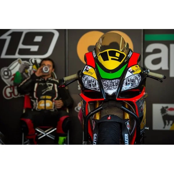 RSV4_4.jpg