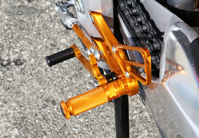 17RSV4_reverseshift_rearsets_fitL2.jpg