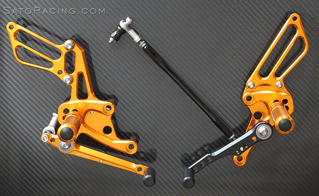 RearSets_gold_YamahaFZ-07_650x400.jpg