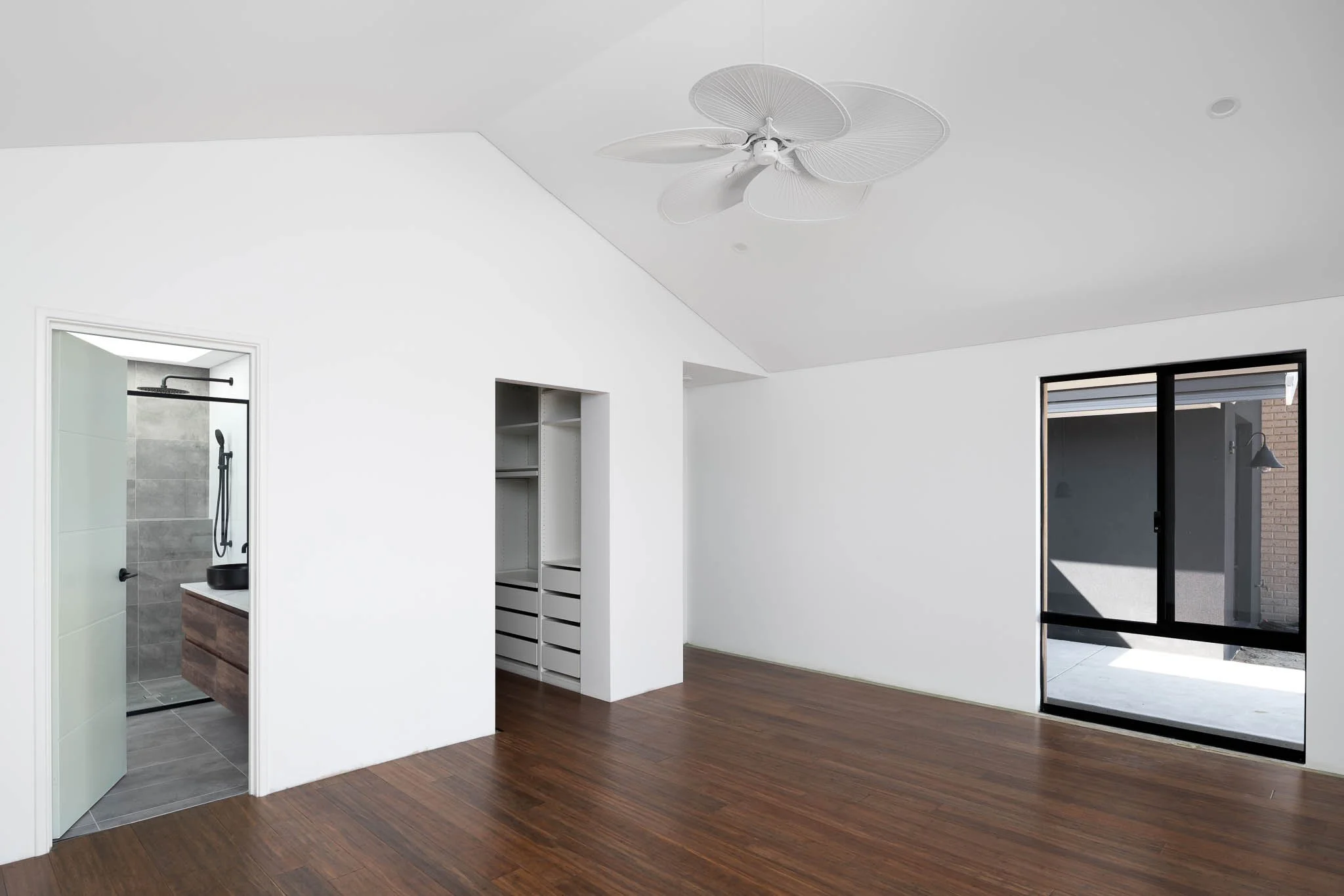 WEB Caporn Construction_49 Pathfinder Rd Padbury-8.jpg