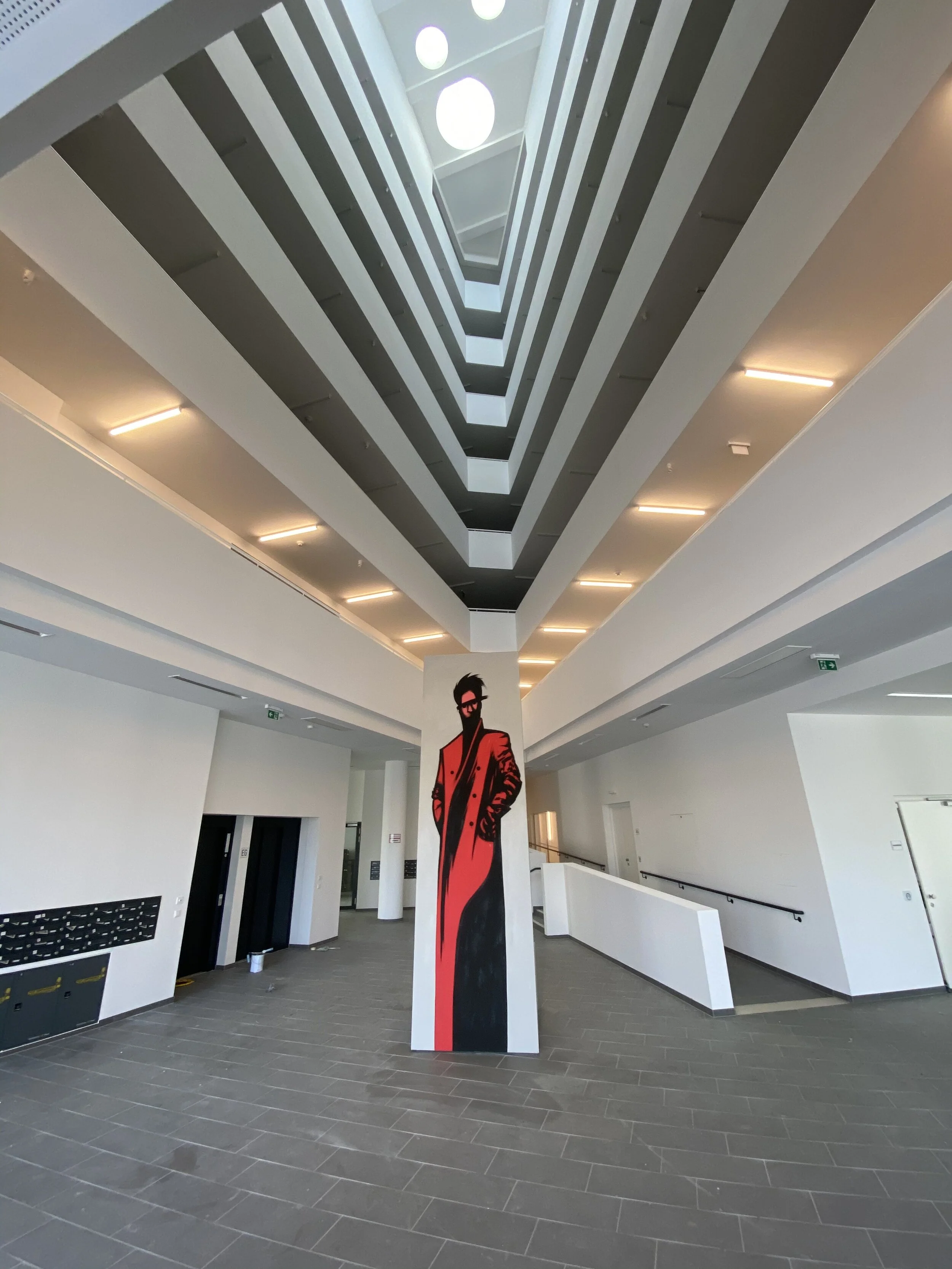 OTTILIE BONDY PROMENADE