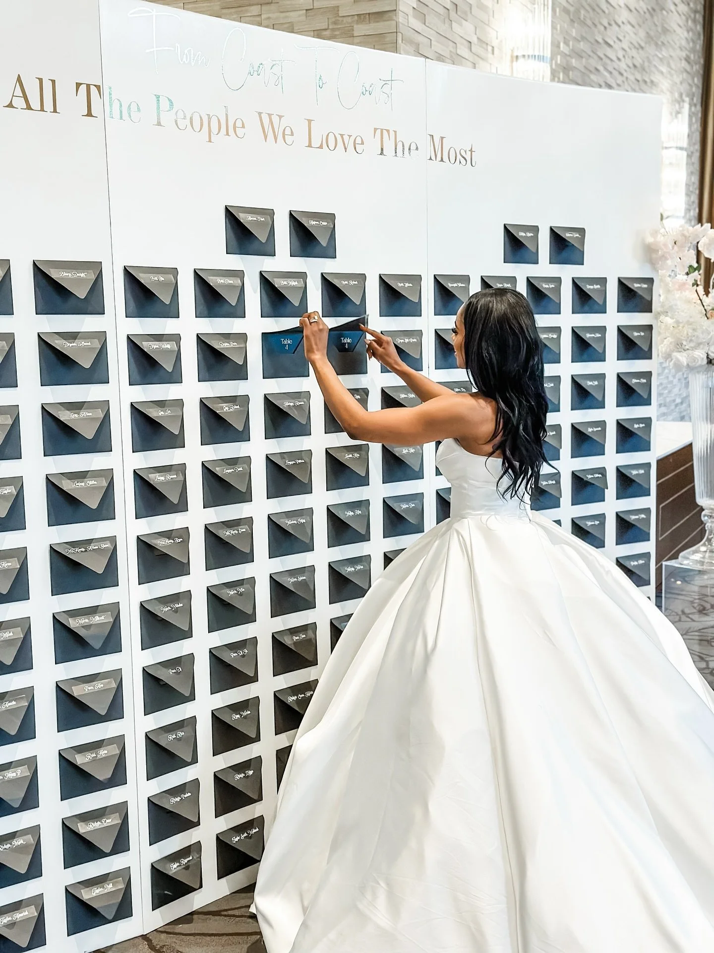 Seating charts and ball gowns 

#seatingcharts #weddingsigns #seatingchart #weddinginspiration #seatingchartideas #weddingdetails #wedding #weddingsignage #weddings #weddingdecor #weddinginspo #weddinginvitations #calligraphy #stationery #weddingseat