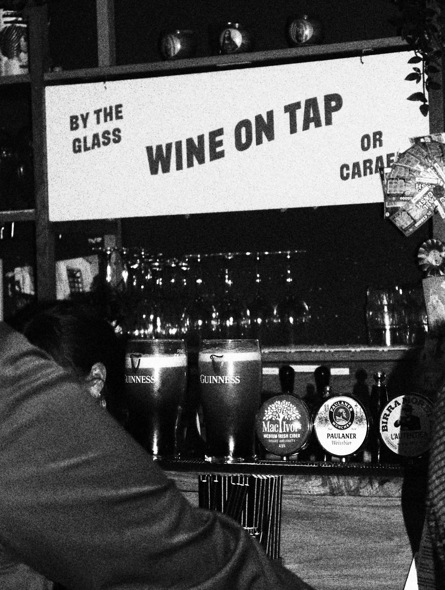 We like our jazz with pizza 
Doors open 4pm, Jazz starts 8pm free entry

#dublinbar #barscenedublin #pintsdublin #bestpint #dublin #sunnypints #eventsdublin #dublinthingstodo #thingstododublin #eventsdublin #jazzdublin #jazznightdublin