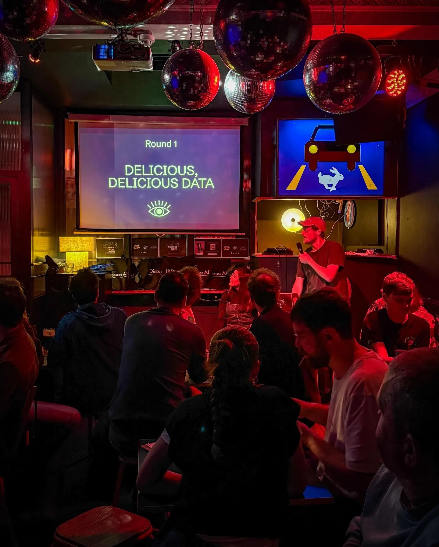 We hosted the a Data Privacy Pub Quiz tonight. Not exactly screaming hot night out, but it was both hilarious and terrifying and makes you want to throw your phone in the sea. Brilliantly brought to life by @ktooms as part of @betafest_irl 

&lsquo;W