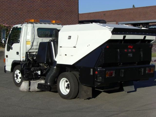 Sweeper-Truck-3.jpg