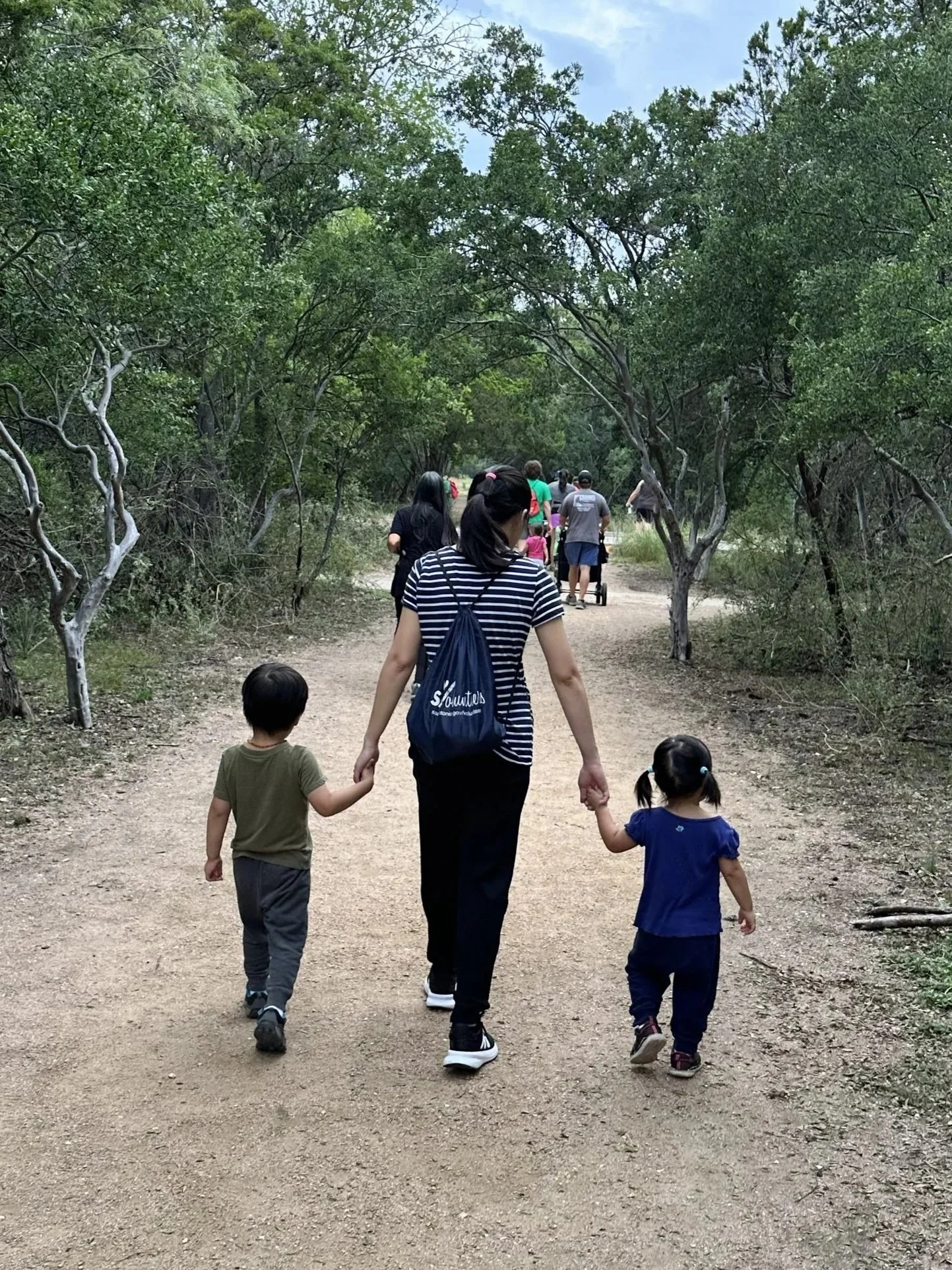 9 O'clock Nature Walk - Wildflower Scavenger Hunt