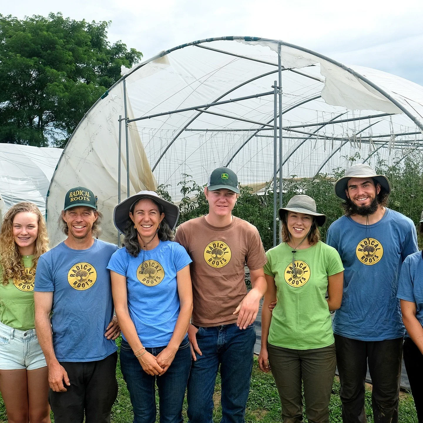 We're Hiring! Work outside growing organic food for your local community. Apply today
https://www.radicalrootsfarm.com/workwithus