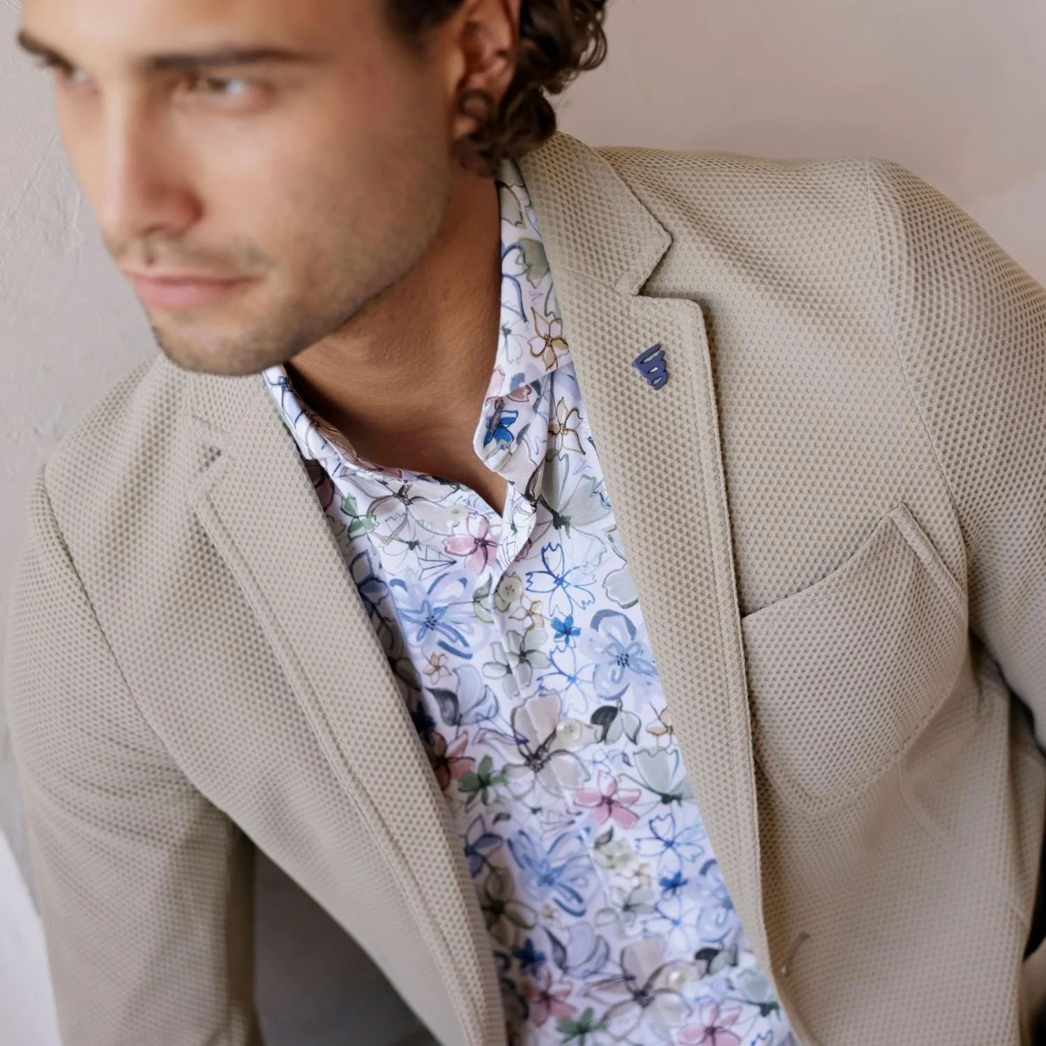 132.TRAVELJACKET.001_039_3.jpg