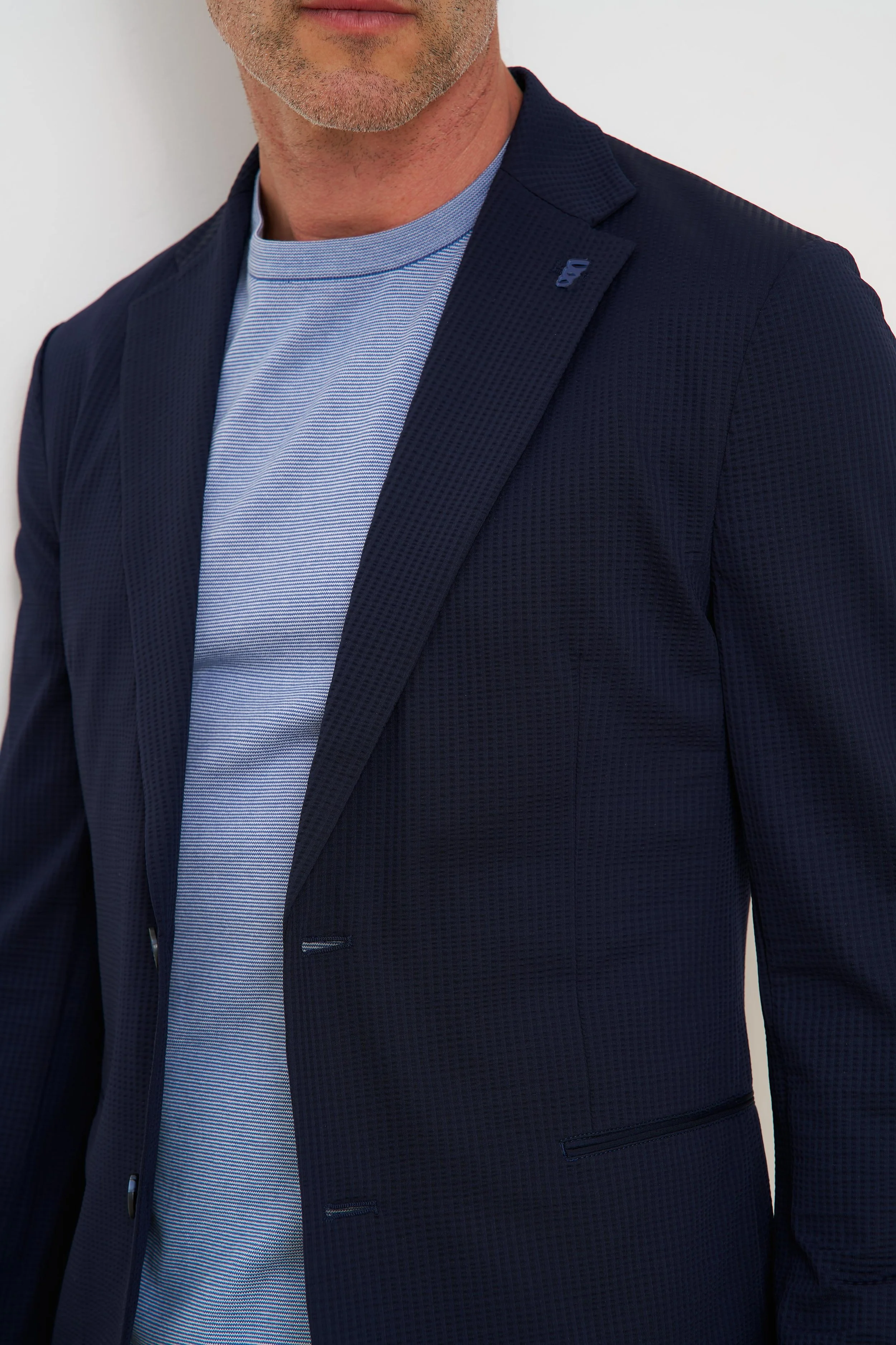 132.TRAVELJACKET.002_010_5.jpg